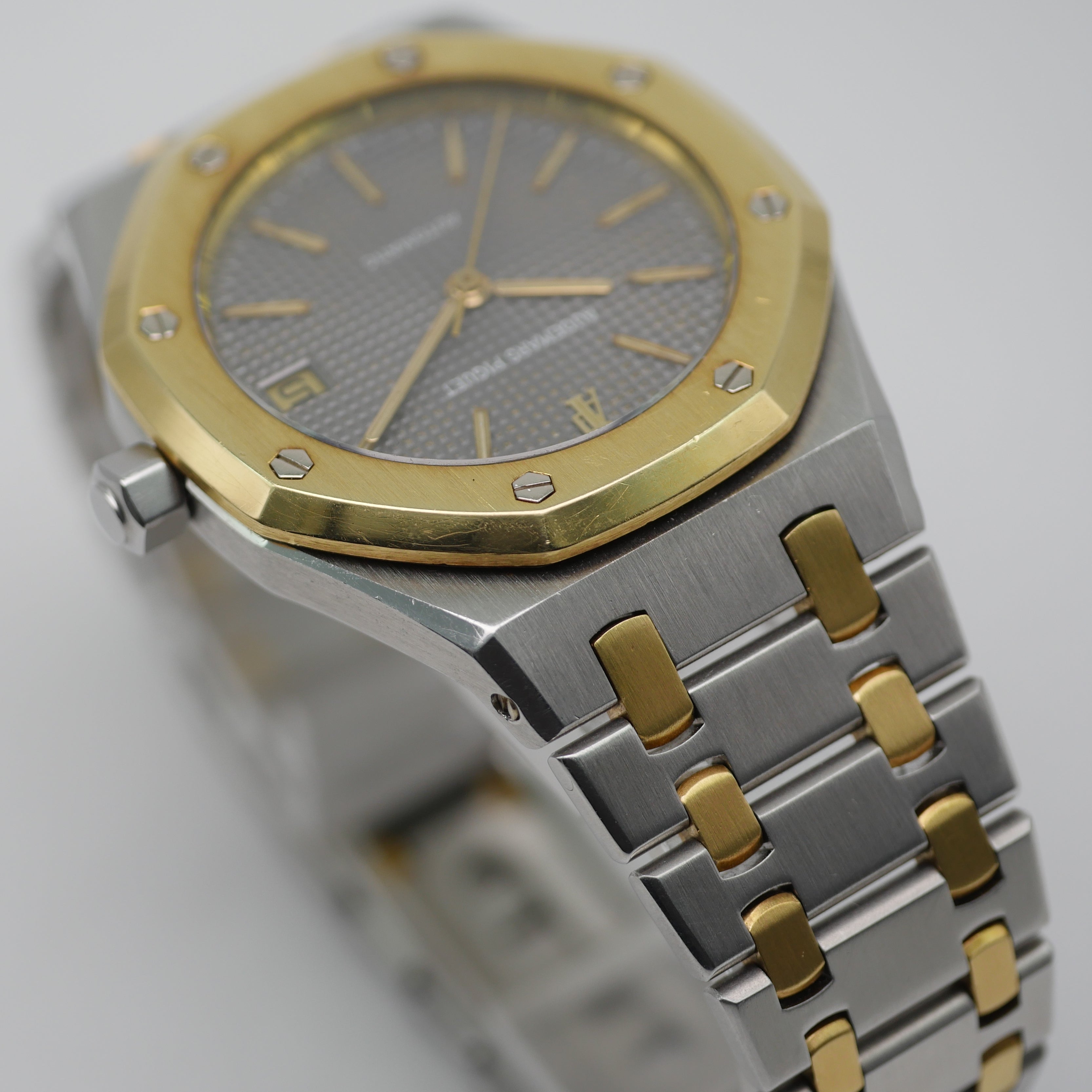 Audemars piguet royal outlet oak 14790sa