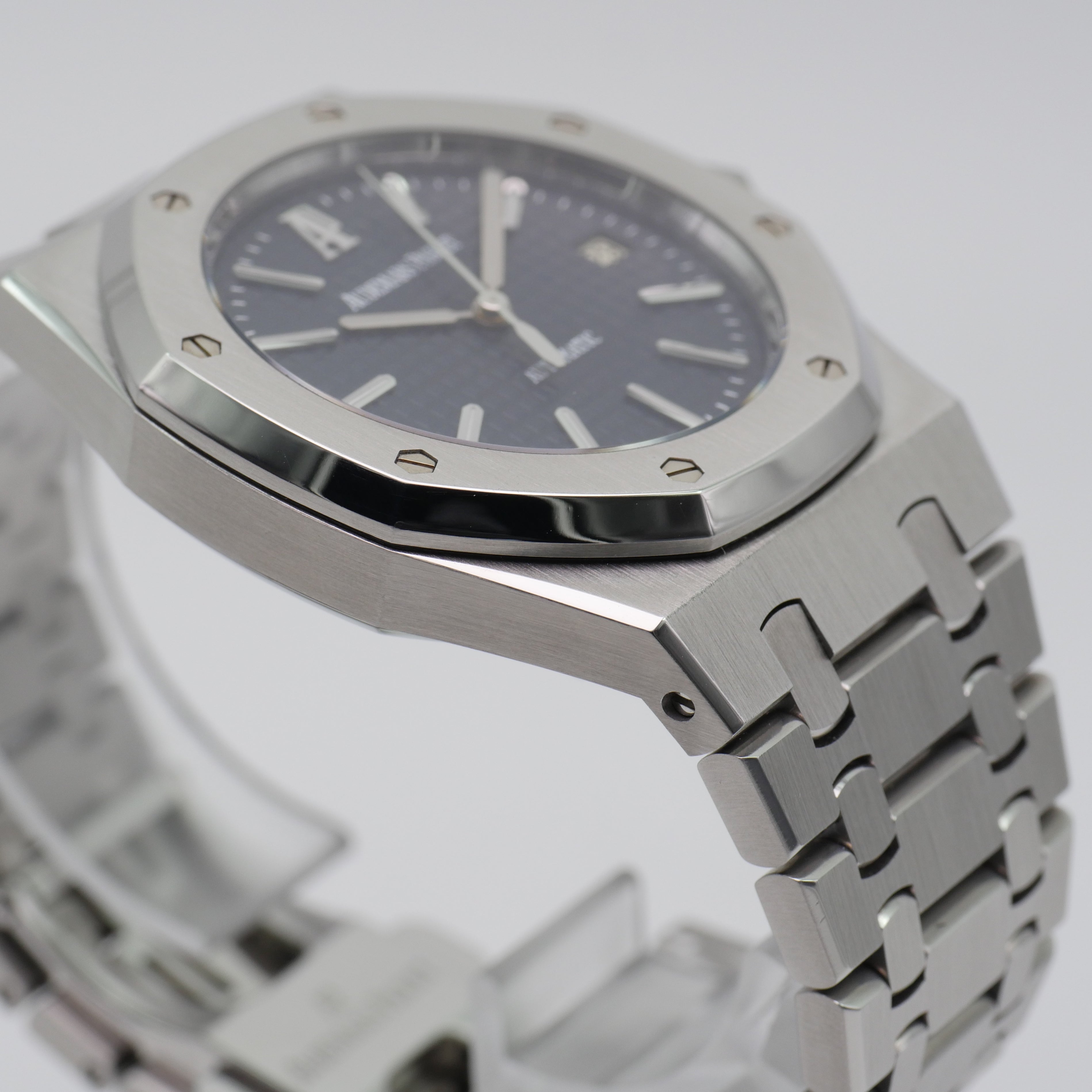 Audemars Piguet Royal Oak 39mm Stahl 15300ST.OO.1220ST.02 - 2011 Archivauszug inkl.