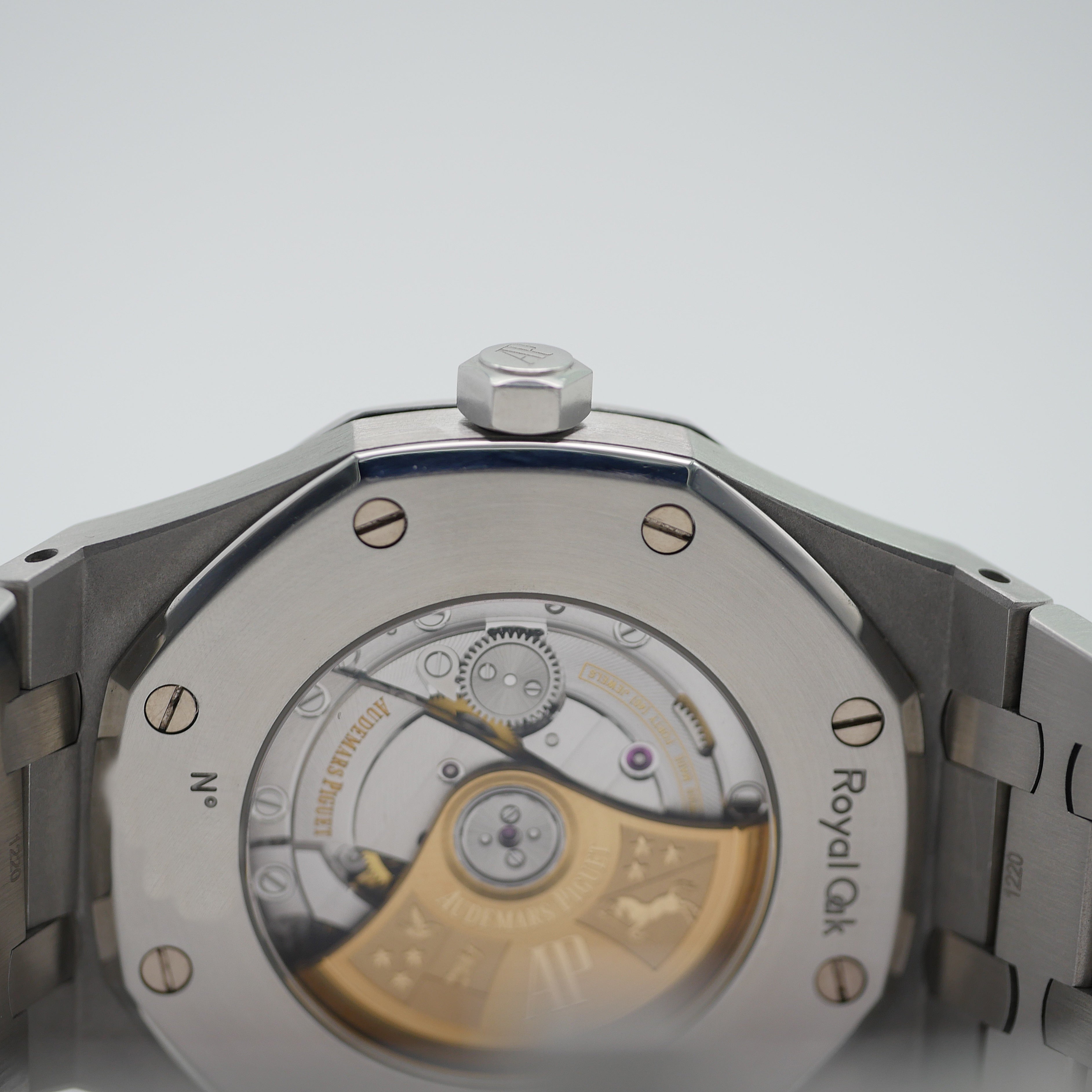 Audemars Piguet Royal Oak Stahl 15400ST.OO.1220ST.02