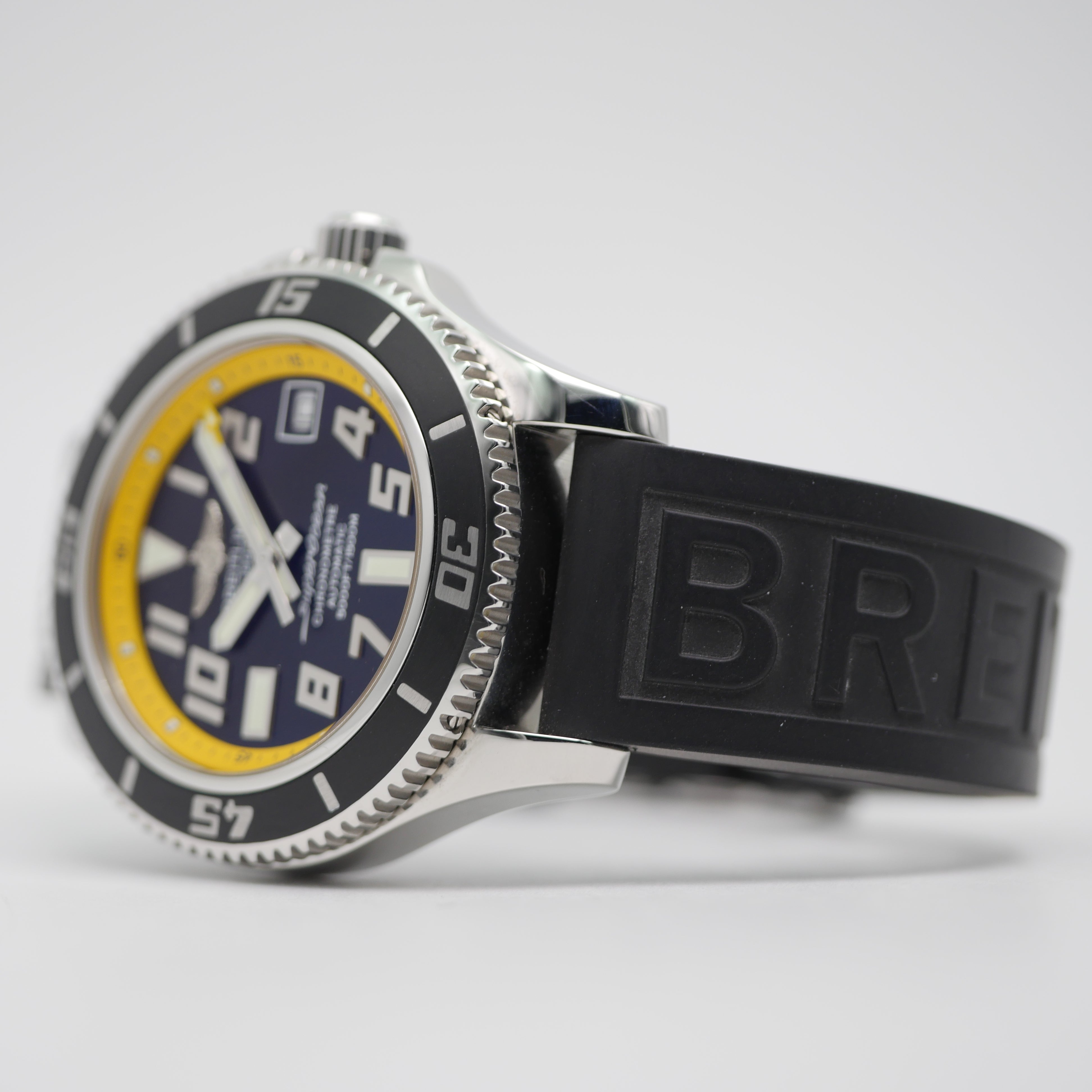 Breitling SuperOcean 42 Stahl A1736402/BA32 - 2014