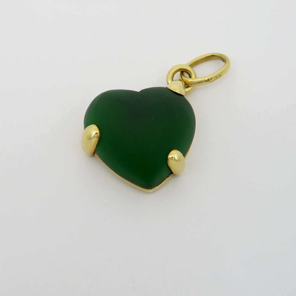 Pomellato Pendant with matt green heart in 750/18K Yellow Gold