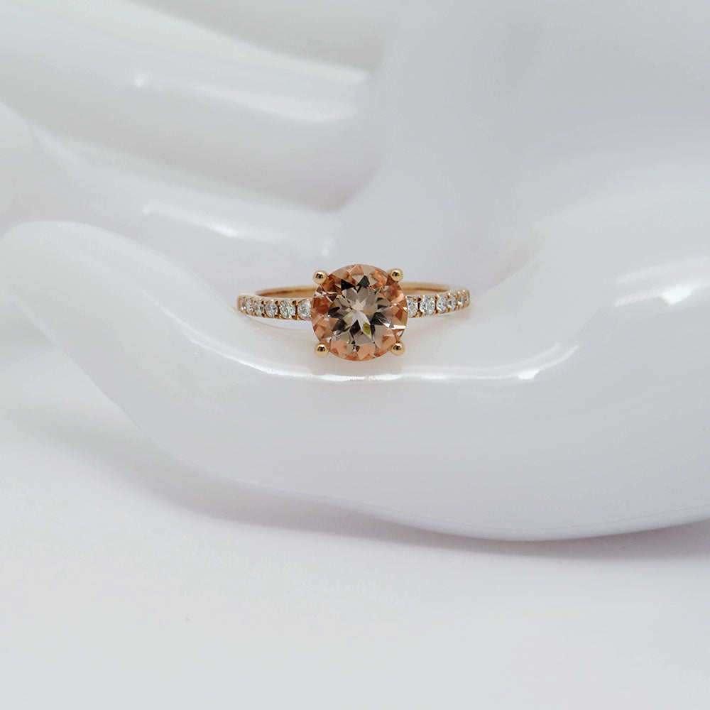 Ring with 0.20ct TW-si brilliant-cut diamond and 1.58ct morganite in 750/18K rose gold size 54