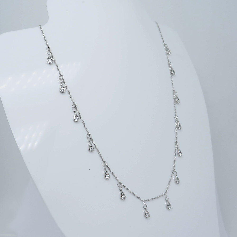 Necklace / Chain with 0.91ct TW-si brilliant-cut diamond in 750/18K White Gold 46cm