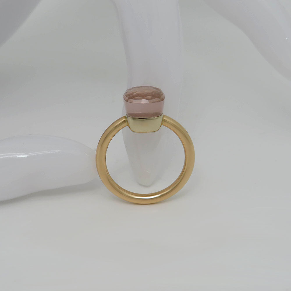 Pomellato Nudo Petit Ring with rose quartz setting in 750/18K rose gold size 54