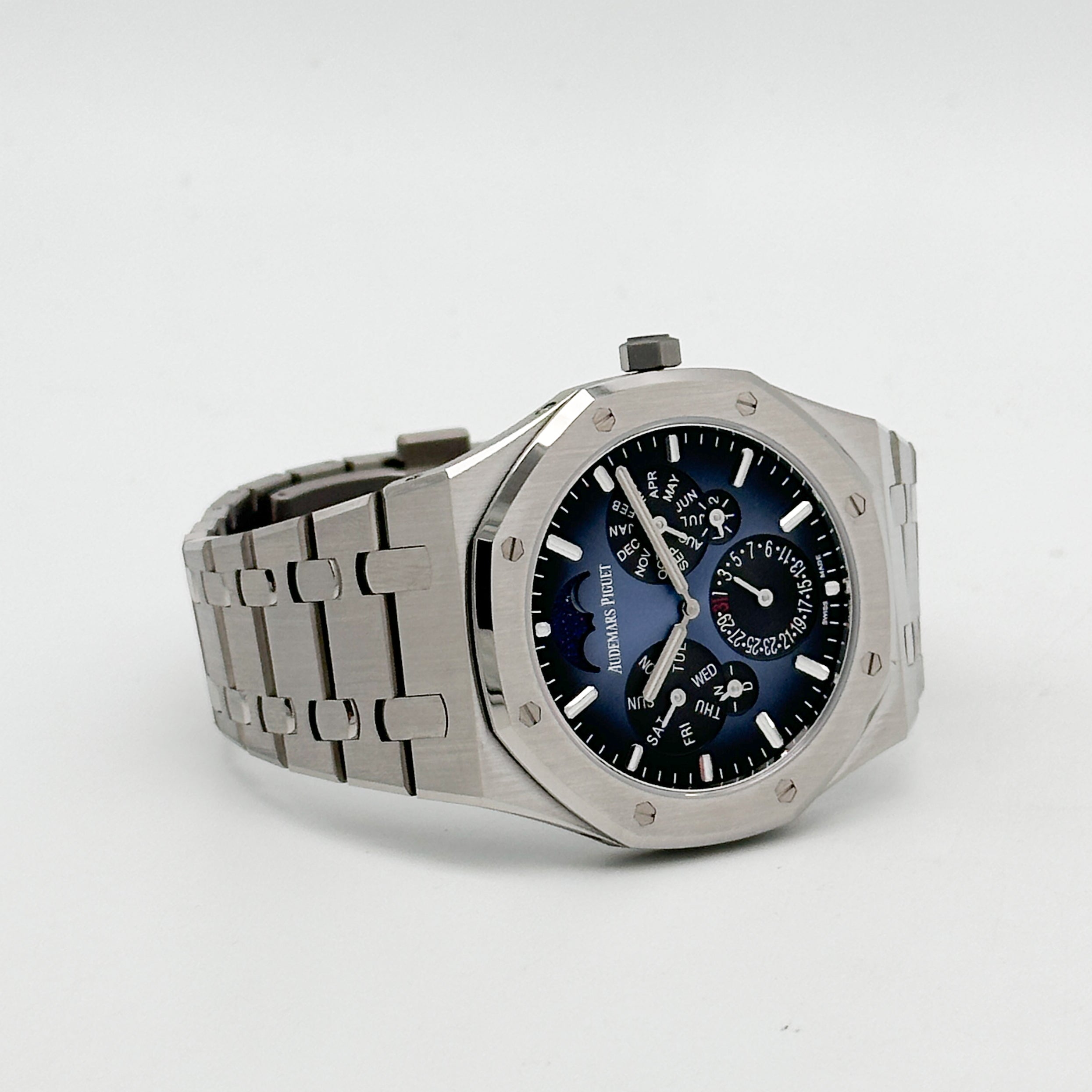 Audemars Piguet Royal Oak Perpetual Calendar Ultra-thin Titanium Limited of 200 pcs. 26586TI.OO.1240TI.01 - 2024