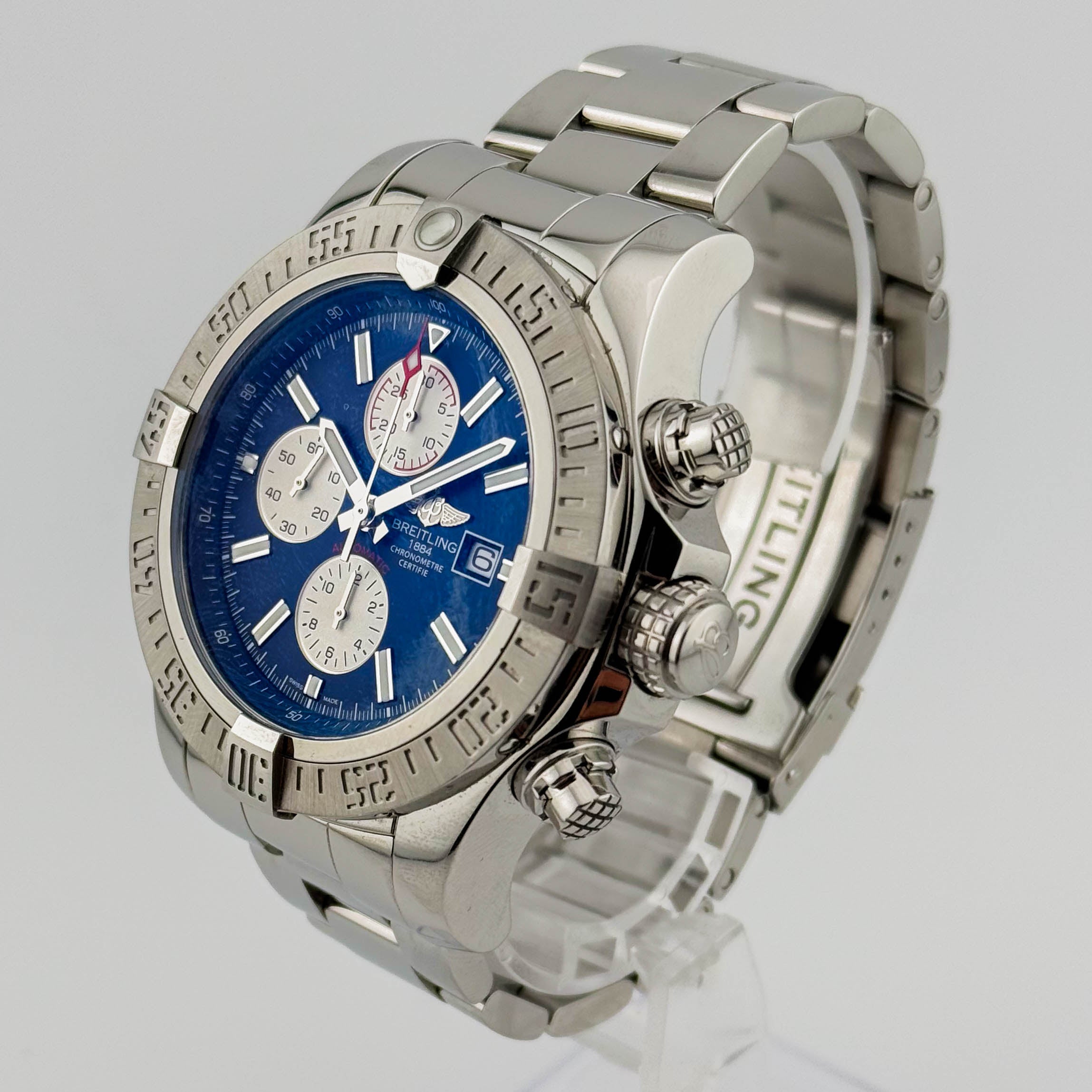 Breitling Super Avenger Stahl A13371111C1