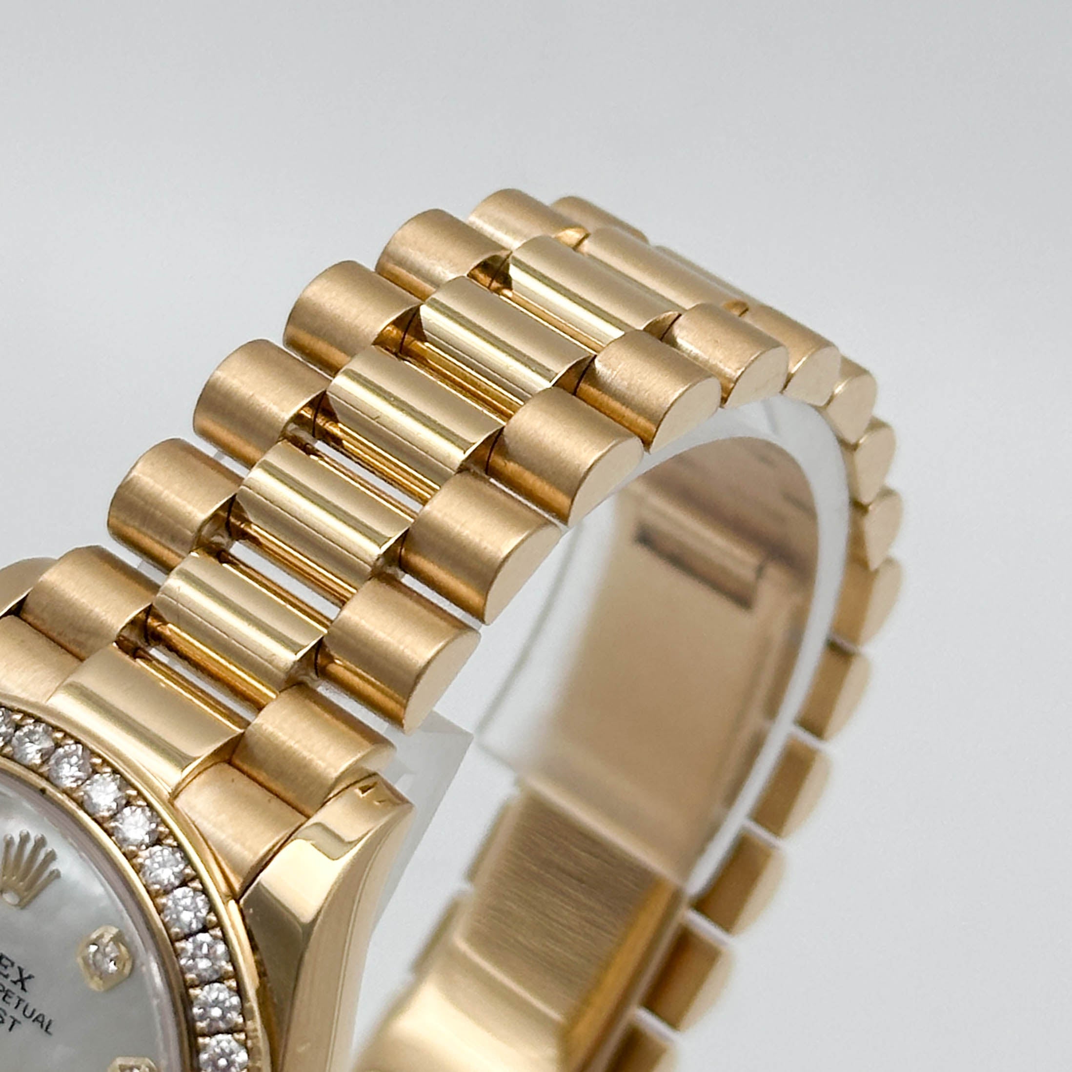 Rolex Datejust 31 Gelbgold MOP Dial 278288RBR- 2022