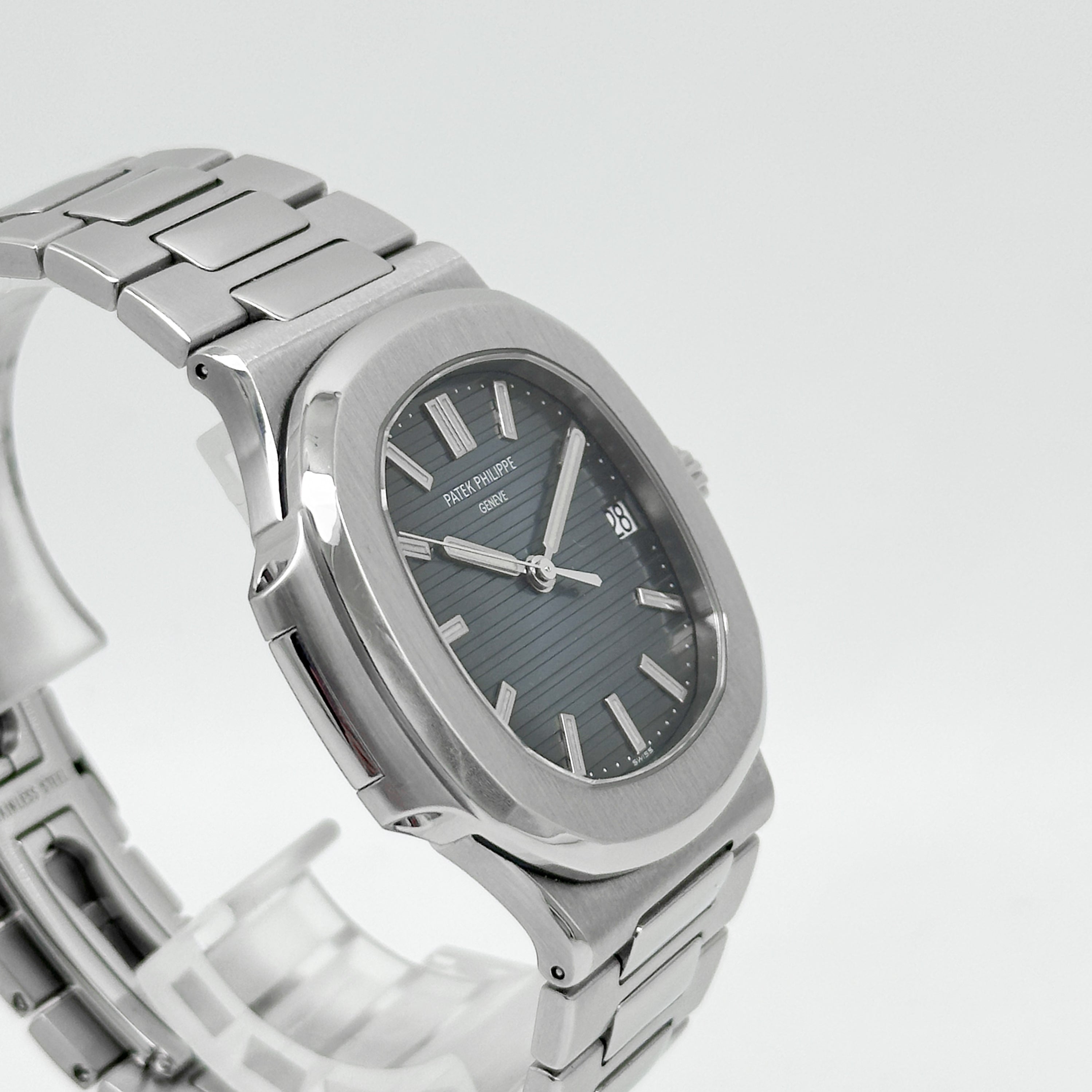 Patek Philippe Nautilus Stahl 5711/1A-001