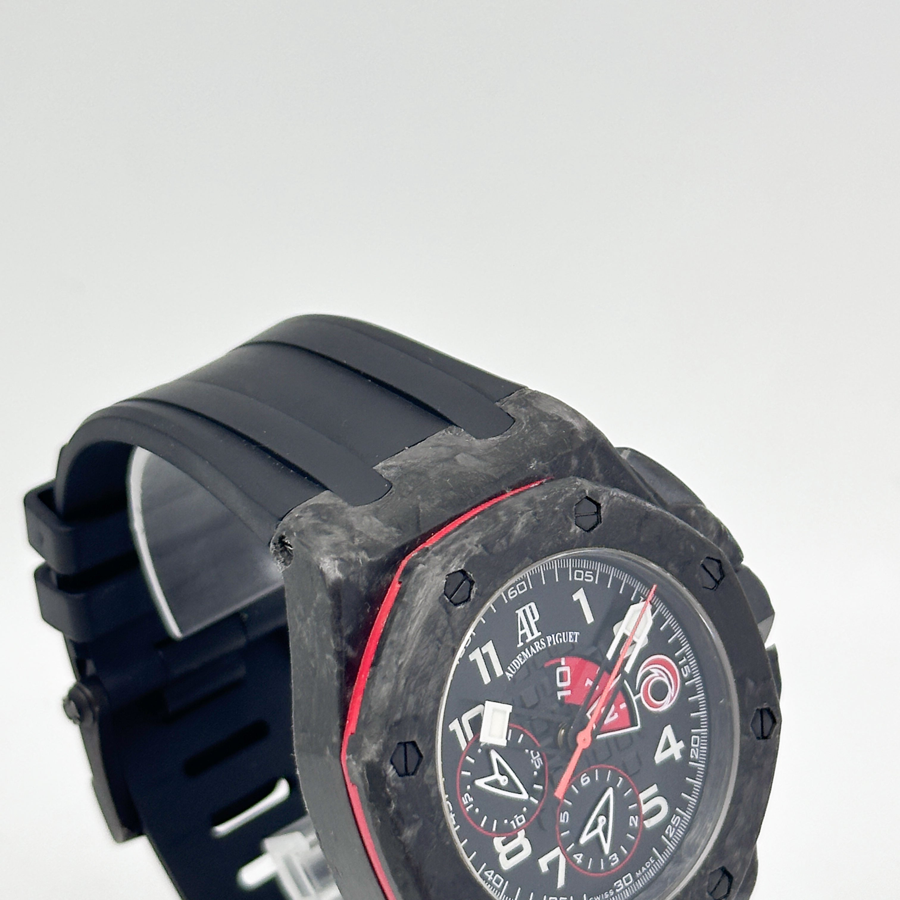 Audemars Piguet Royal Oak Offshore Team Alinghi Carbon 26062FS.OO.A002CA.01 - 2007 Service 2024