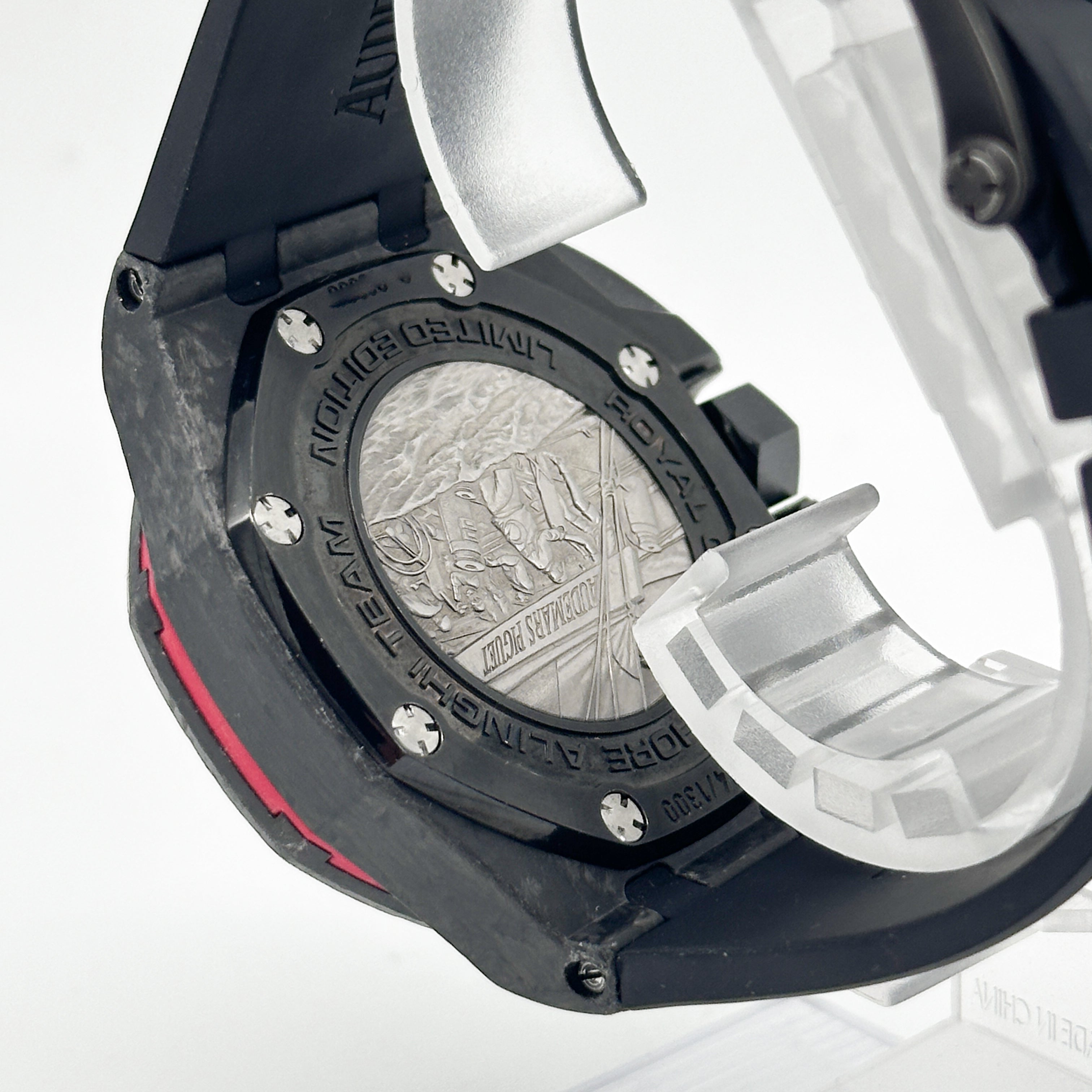 Audemars Piguet Royal Oak Offshore Team Alinghi Carbon 26062FS.OO.A002CA.01 - 2007 Service 2024