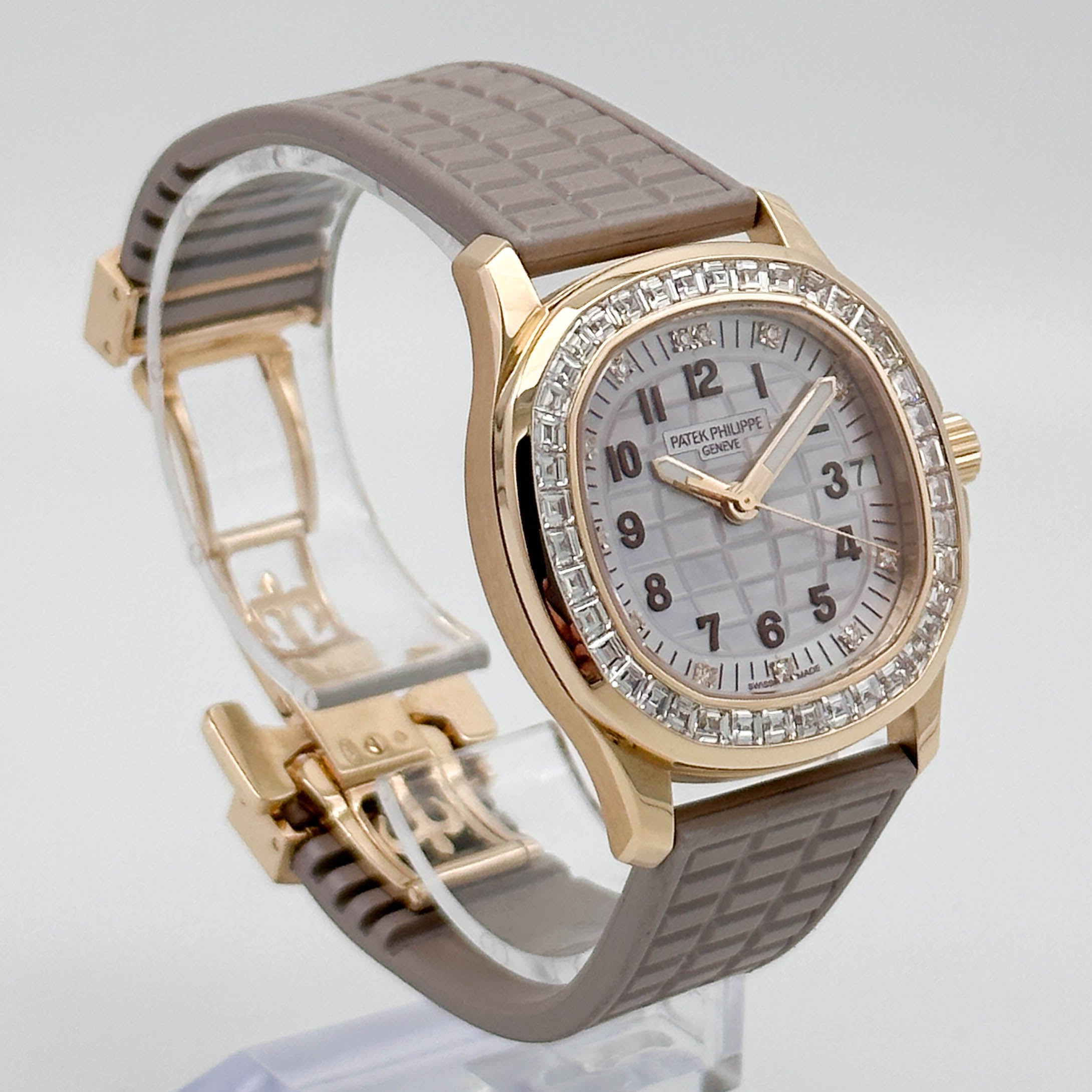 Patek Philippe Aquanaut Lady Rosegold 5072R 001 2022