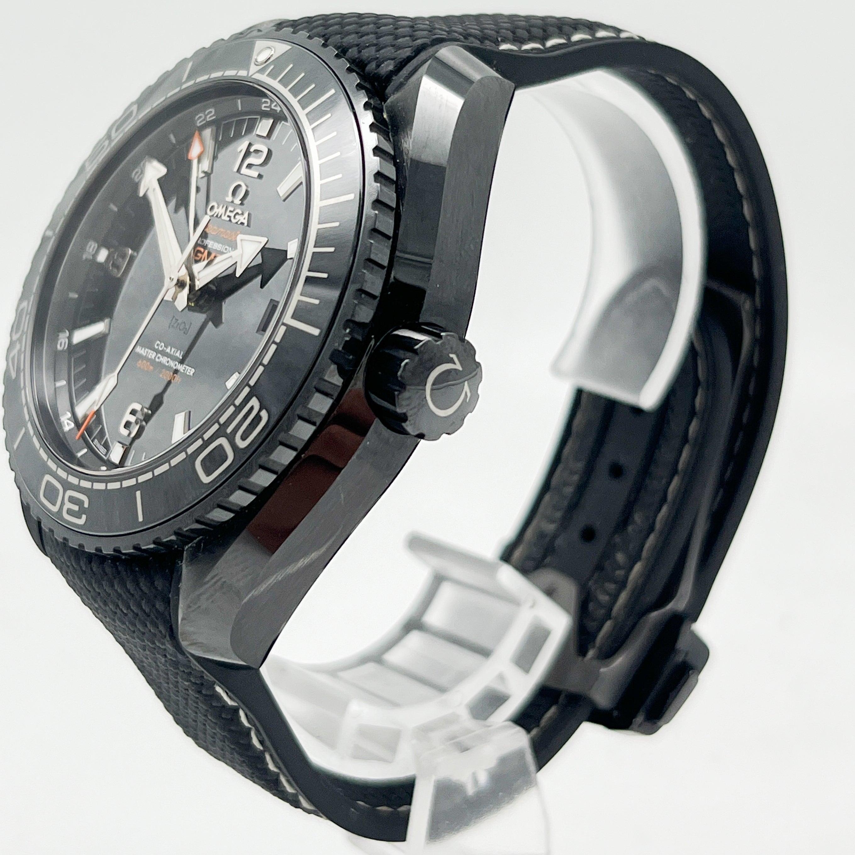 Omega Seamaster Planet Ocean 600M Deep Black Keramik 215.92.46.22.01.001 - 2023