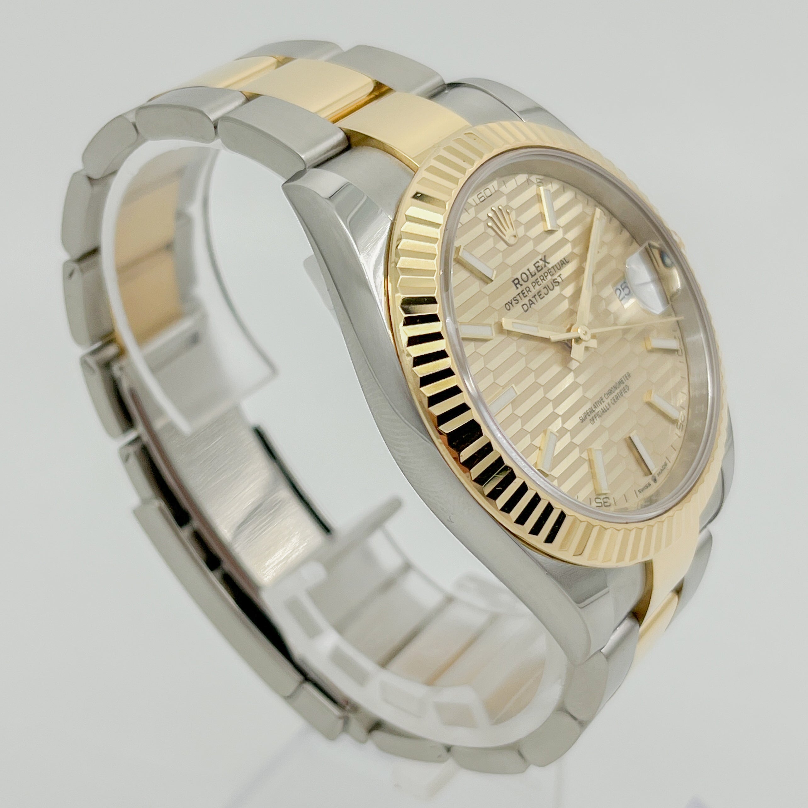 Rolex Datejust 41 Steel / Yellow Gold 126333 - 2024