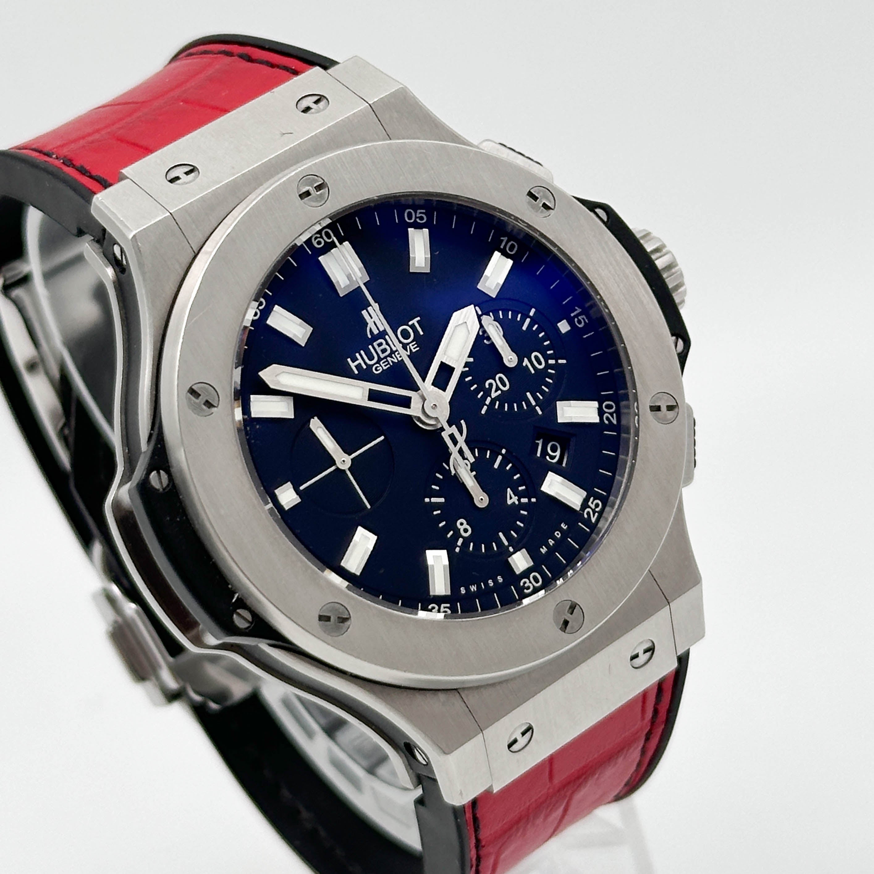 Hublot Big Bang Steel 301.SX.1170.GR - 2014