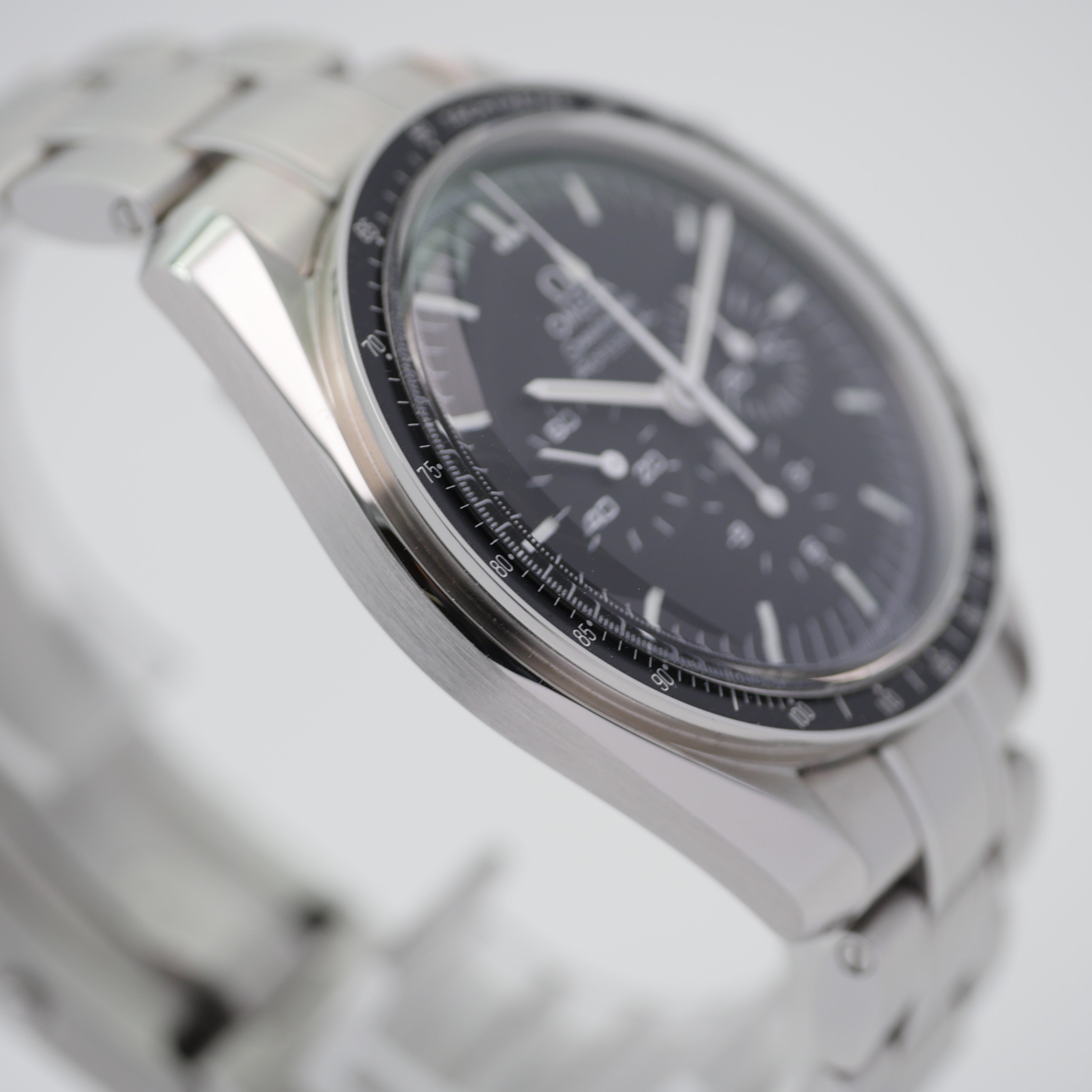 Omega Speedmaster Professional Moonwatch 31130423001005 - 2020