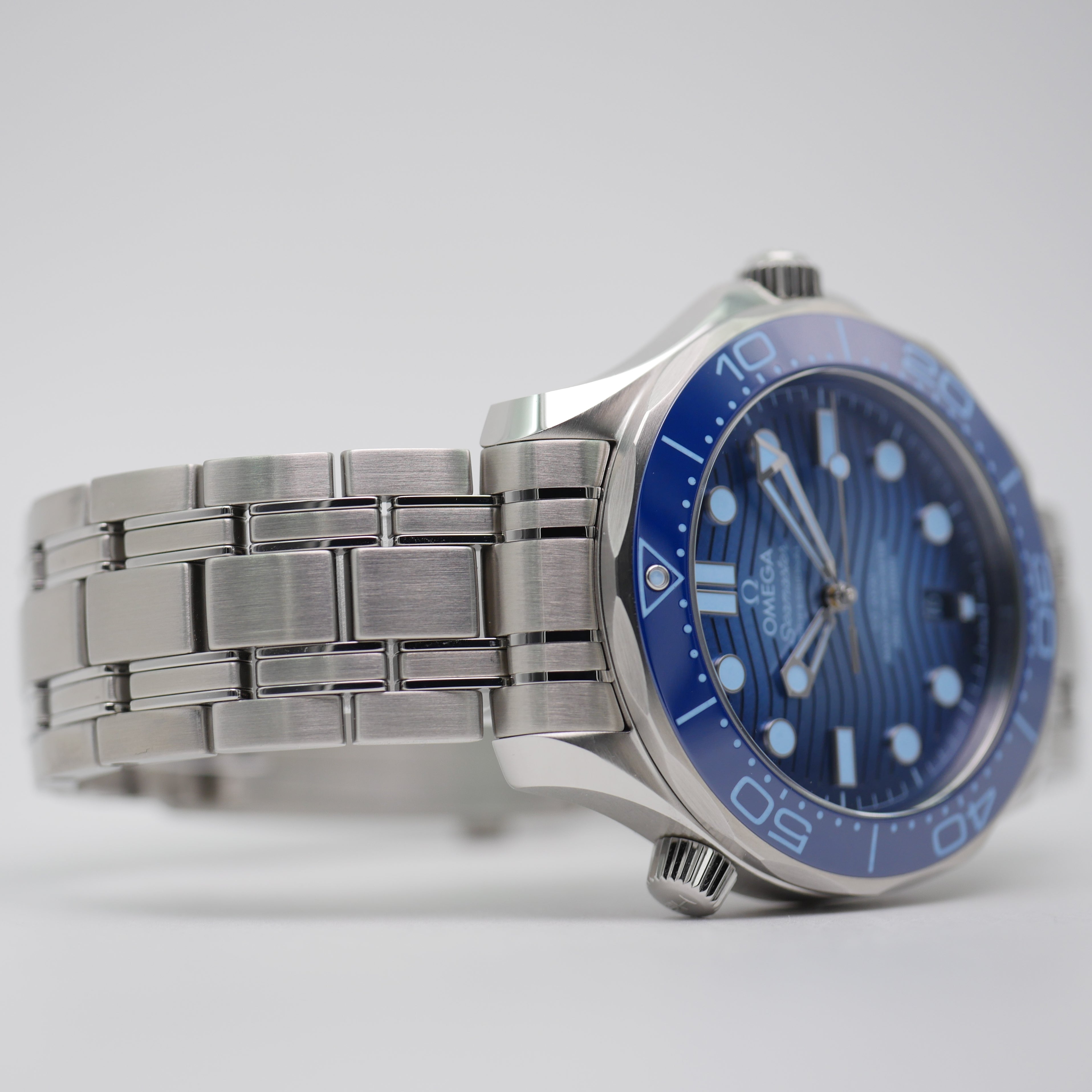 Omega Seamaster Diver 300 M "Summer Blue 75th" 21030422003003 - 2024