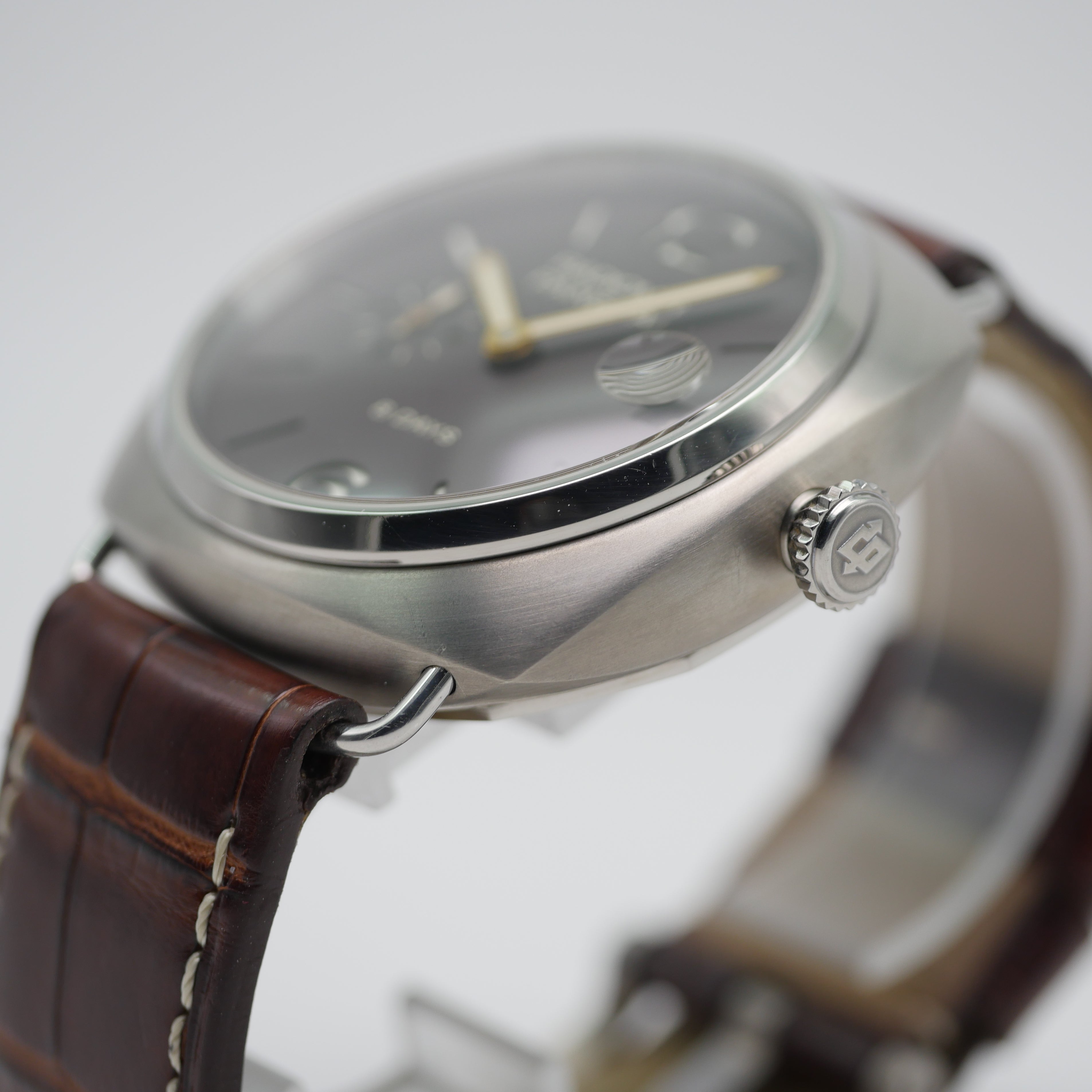 Panerai Radiomir 8 days Titan PAM00346