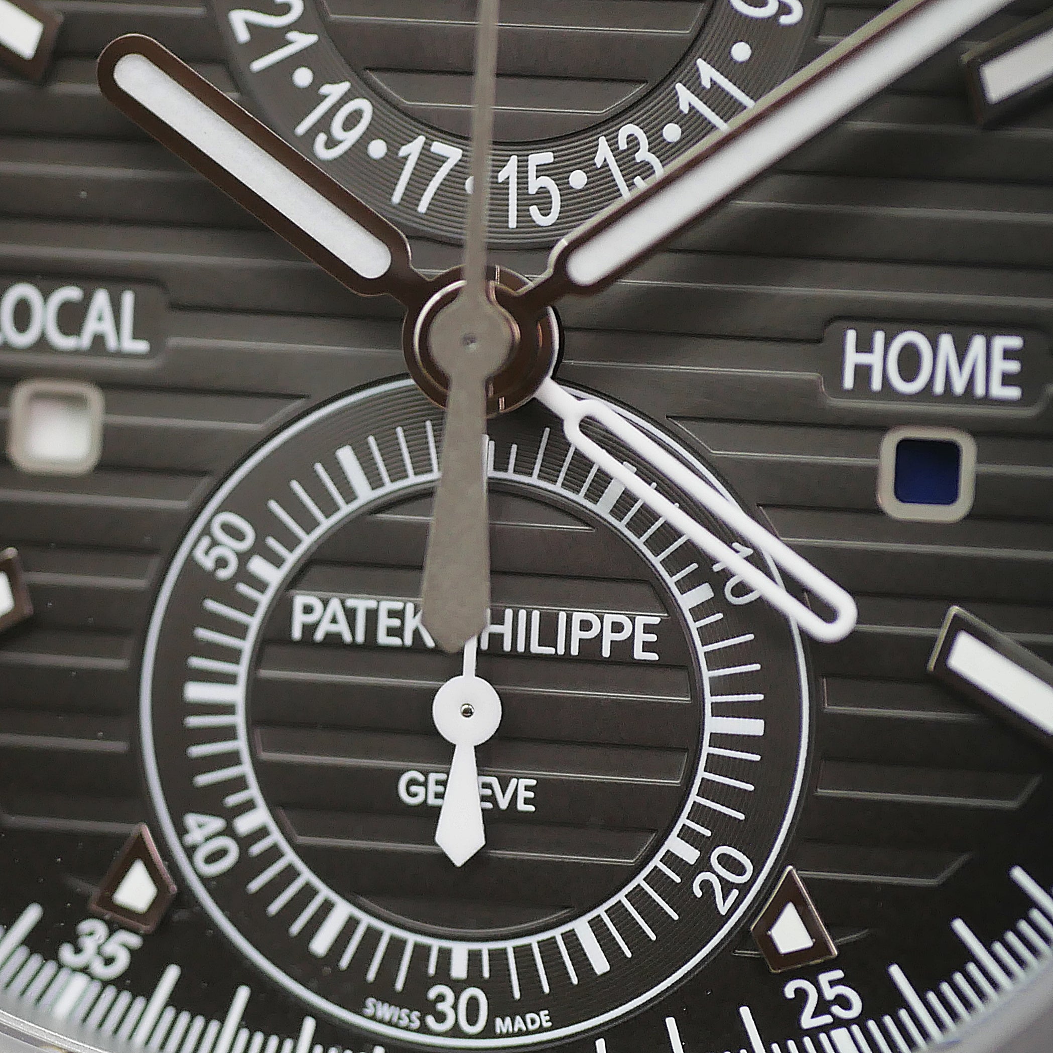 Patek Philippe Nautilus Chronograph Stahl 5990/1A-001 - 2020