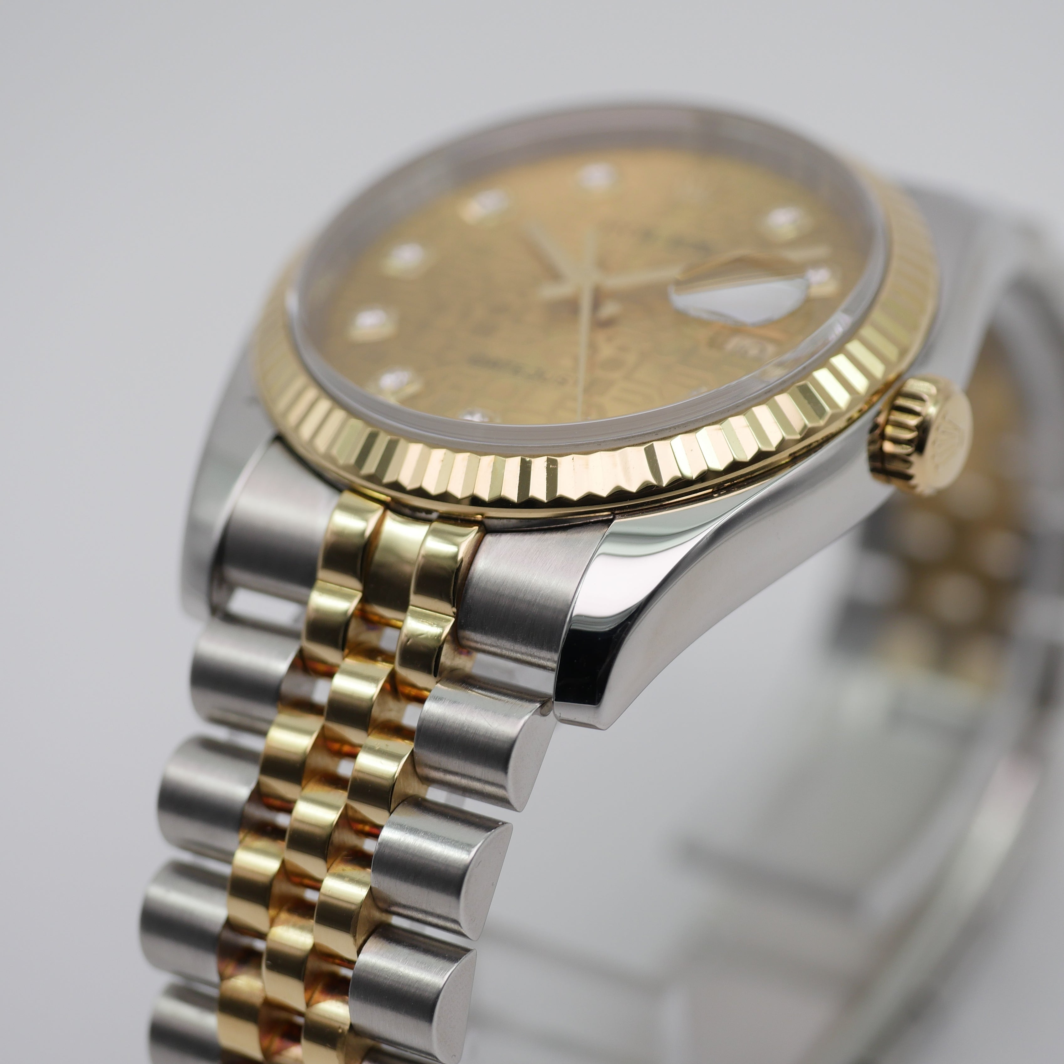 Rolex Datejust 36mm Steel / Yellow Gold 116233 - 2014