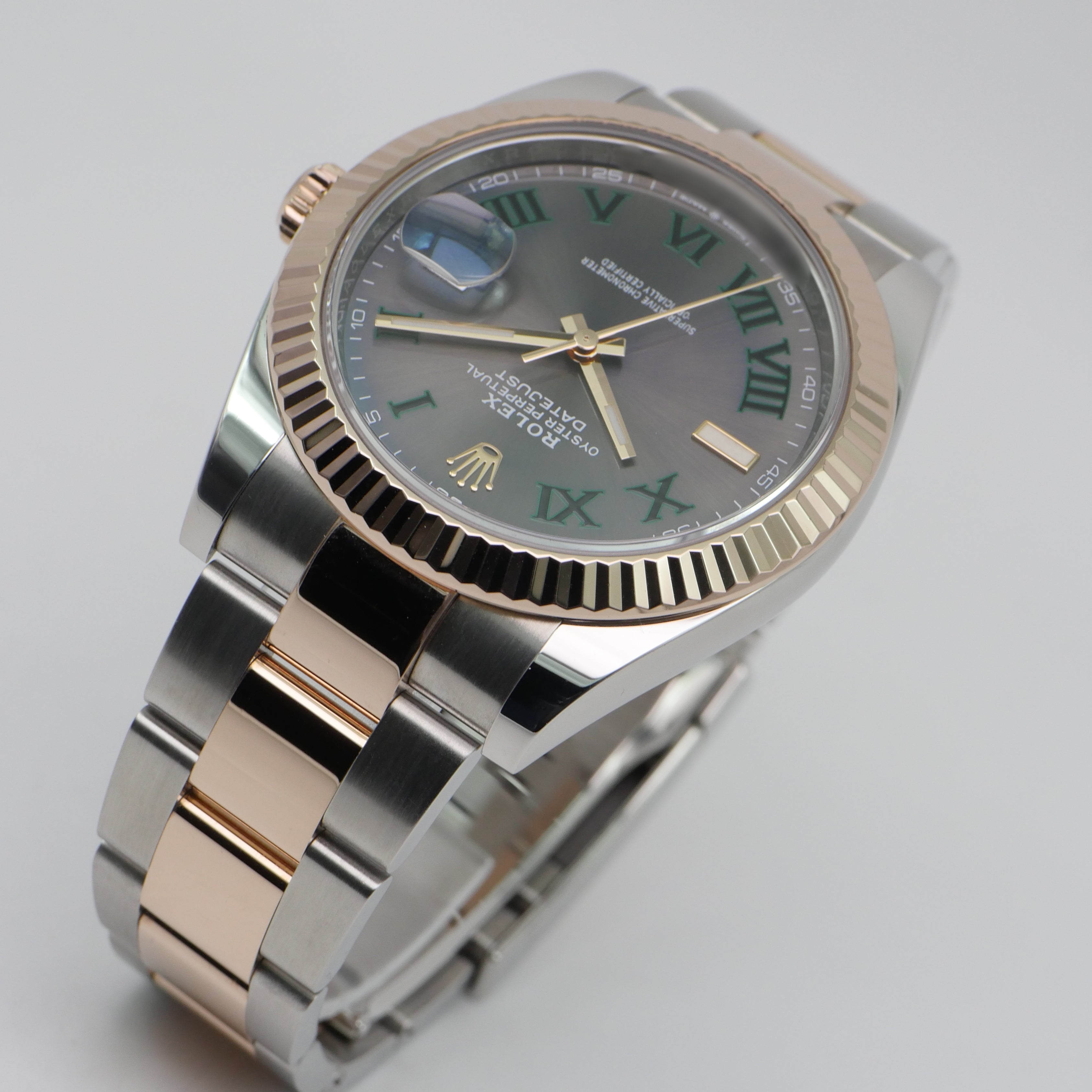 Rolex Datejust 41 Steel / Rose Gold 126331 - 2023