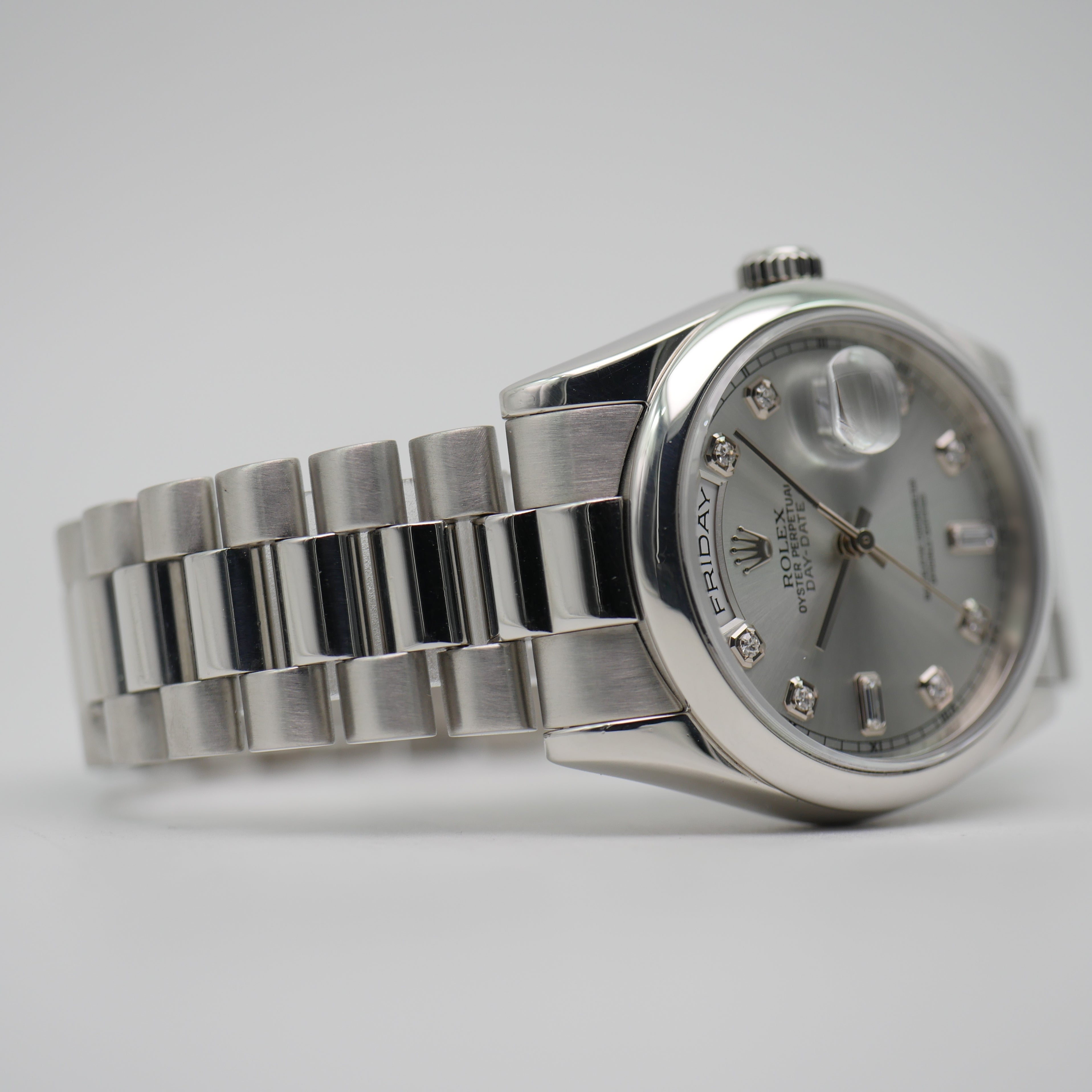 Rolex Day-Date 36mm Platin 118206 - 2000