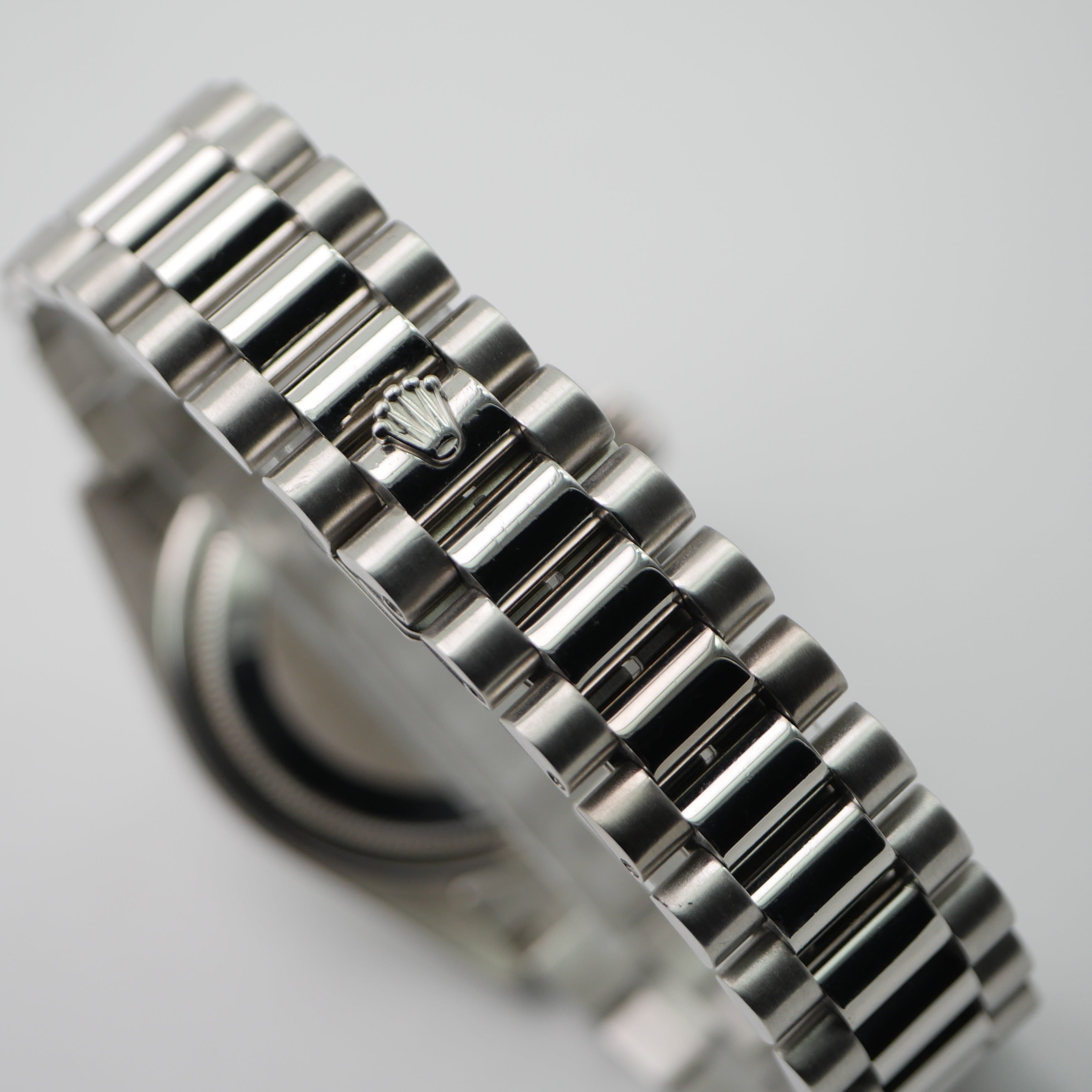 Rolex Day-Date White Gold 118209 - 2007