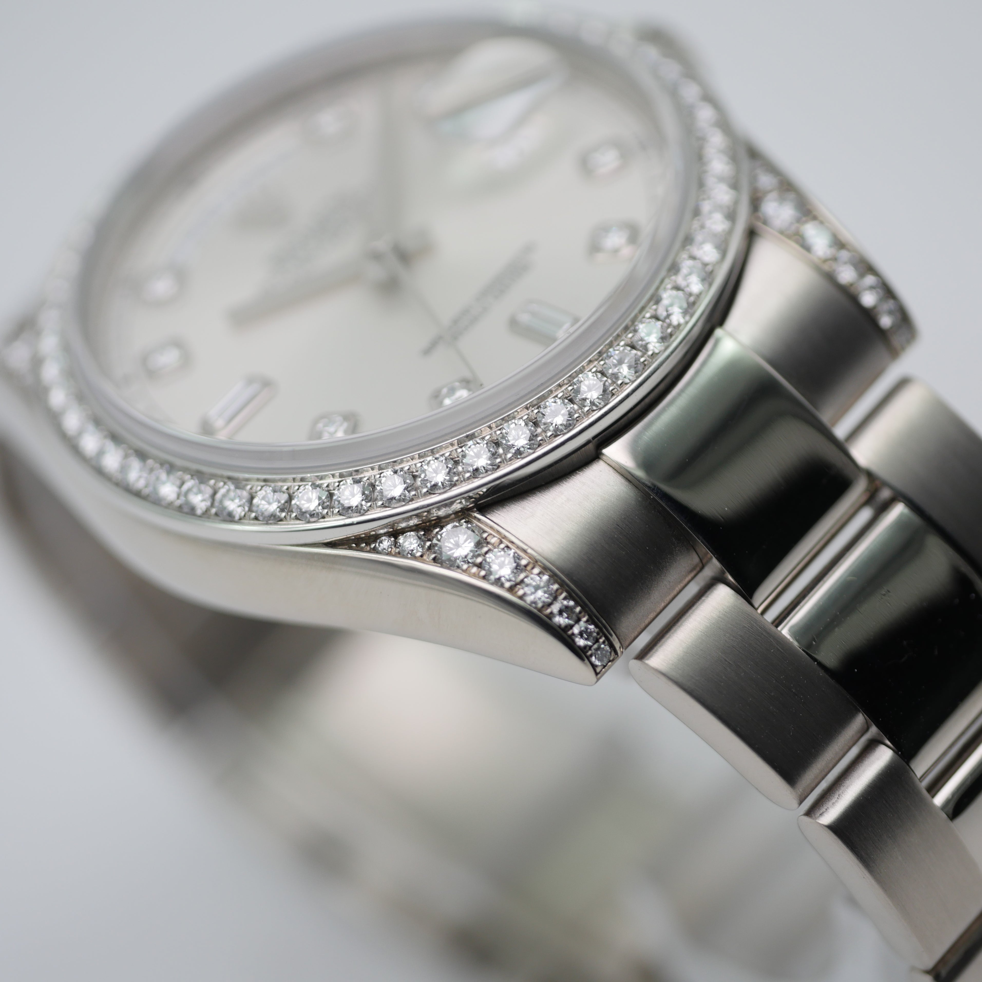 Rolex Day-Date 36mm White Gold 118339 - 2007