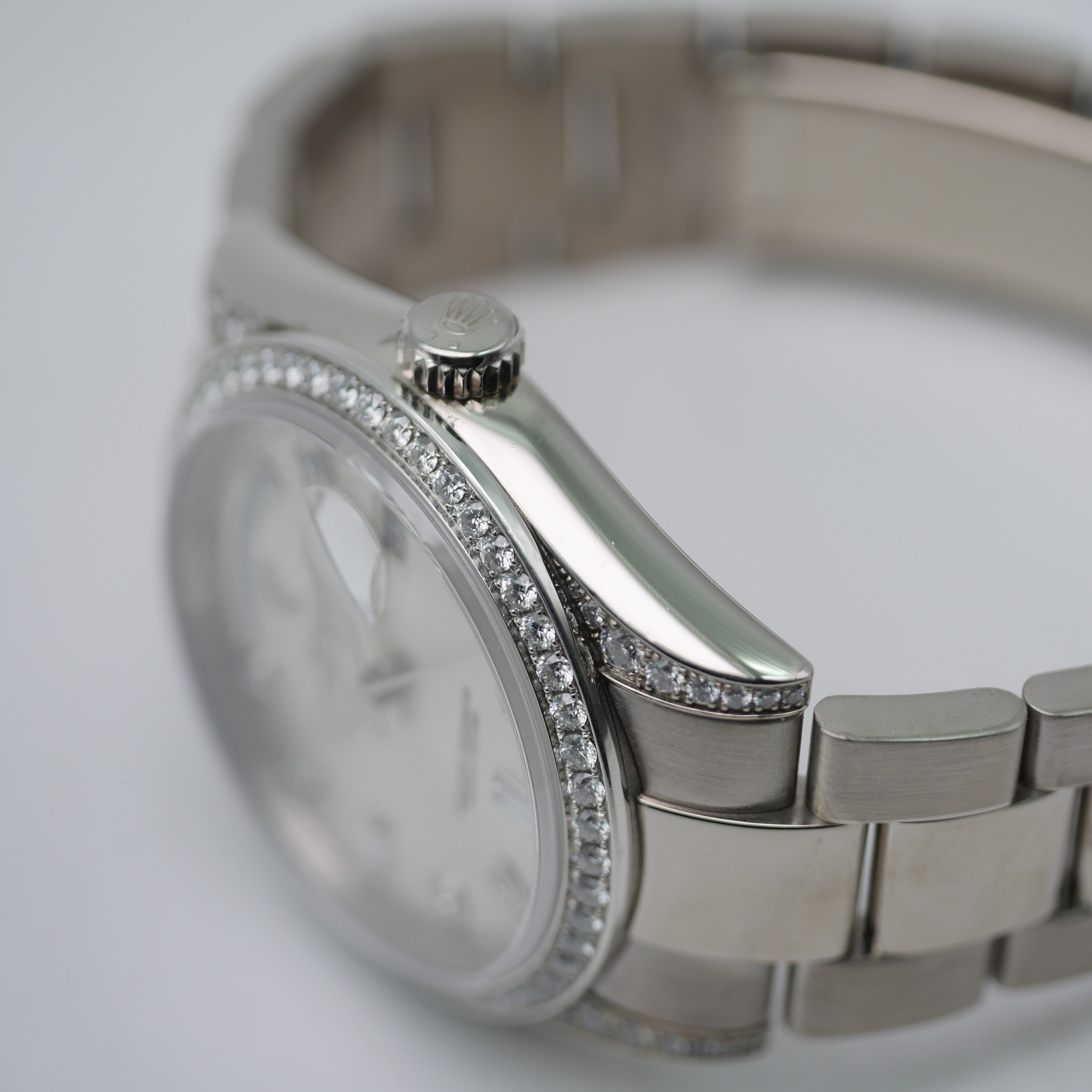 Rolex Day-Date 36mm White Gold 118339 - 2007