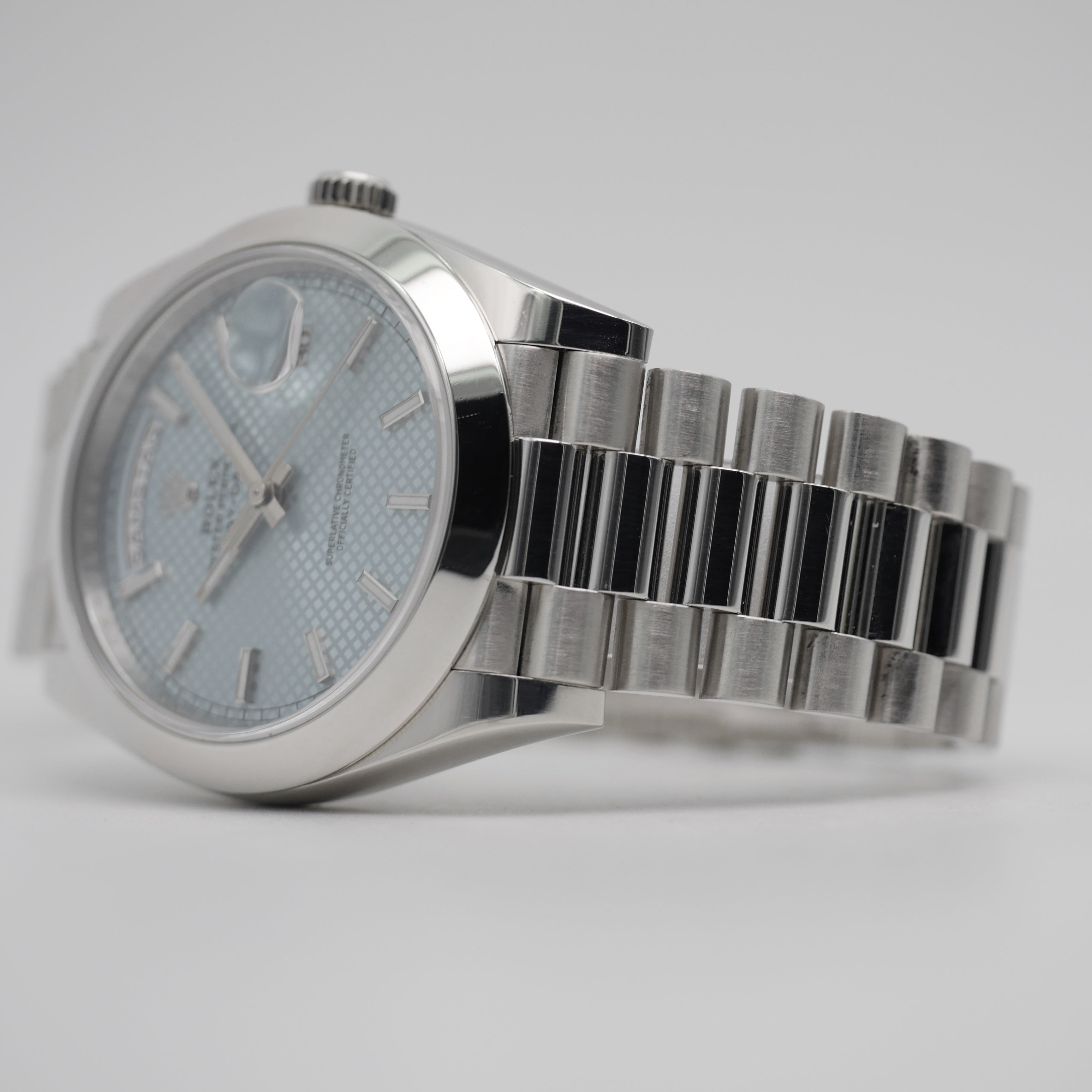 Rolex Day-Date 40 Platinum 228206 - 2015