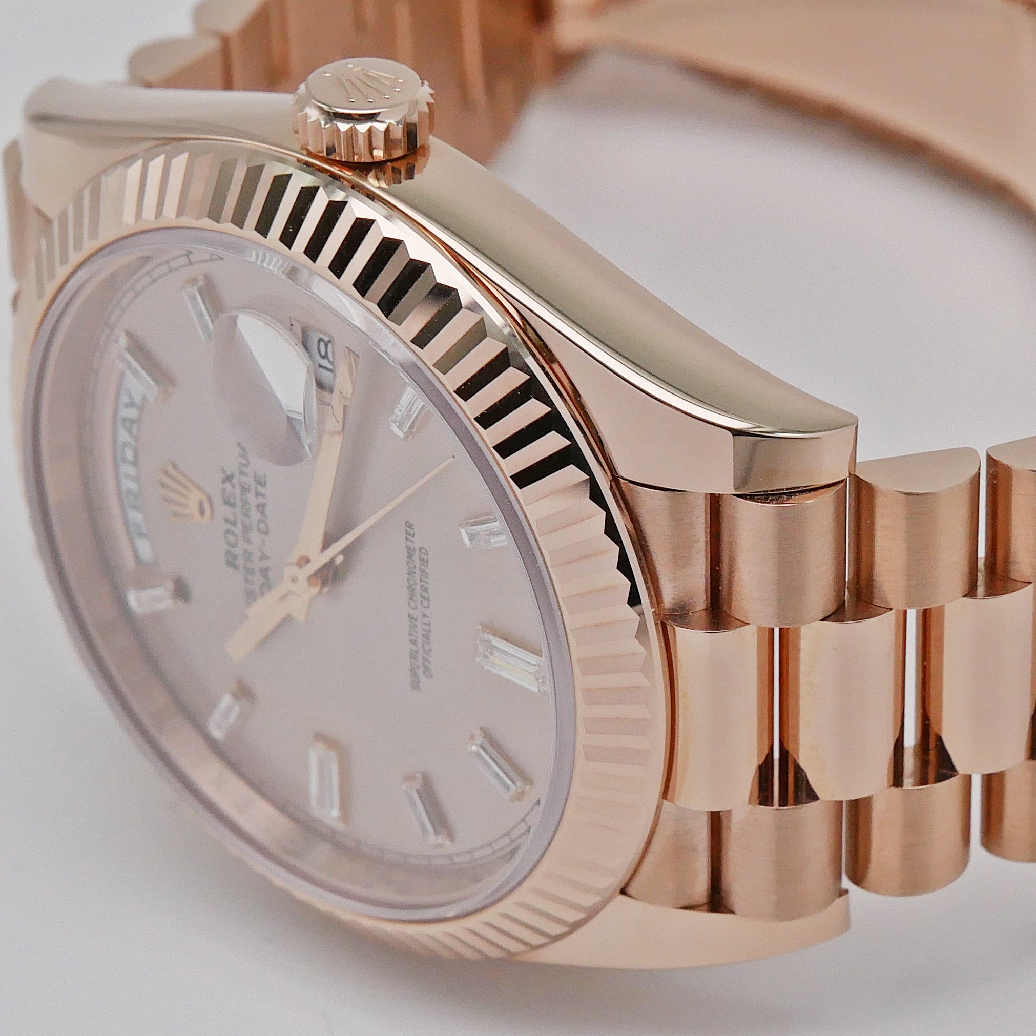 Rolex Day-Date 40 Roségold 228235 - 2022