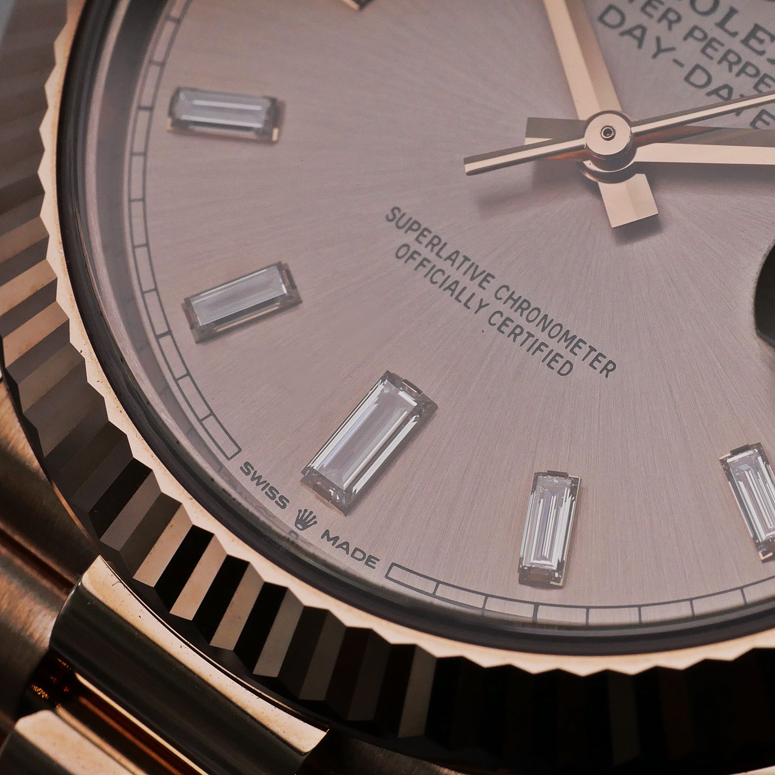 Rolex Day-Date 40 Roségold 228235 - 2022