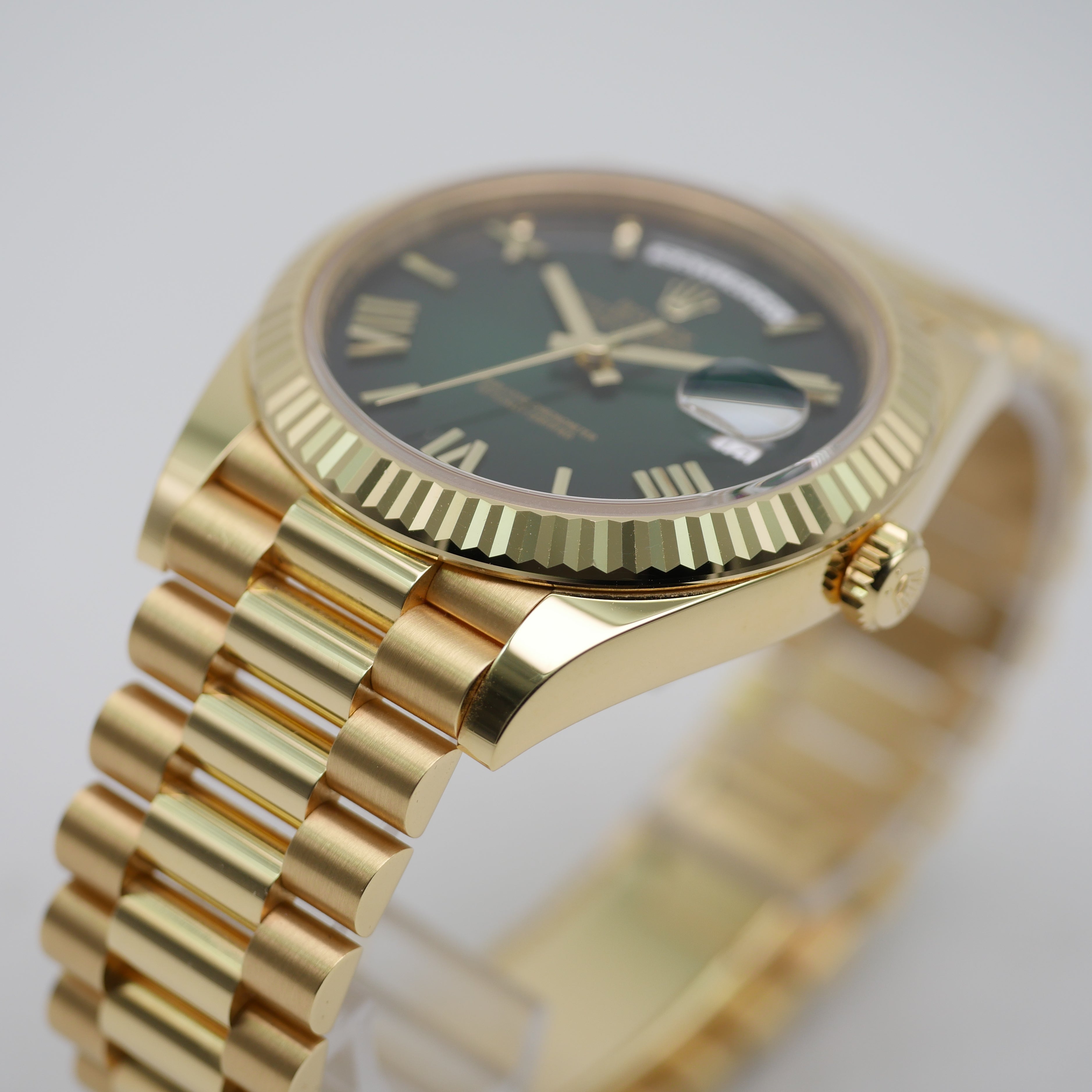 Rolex Day-Date 40 Yellow Gold 228238 - 2024