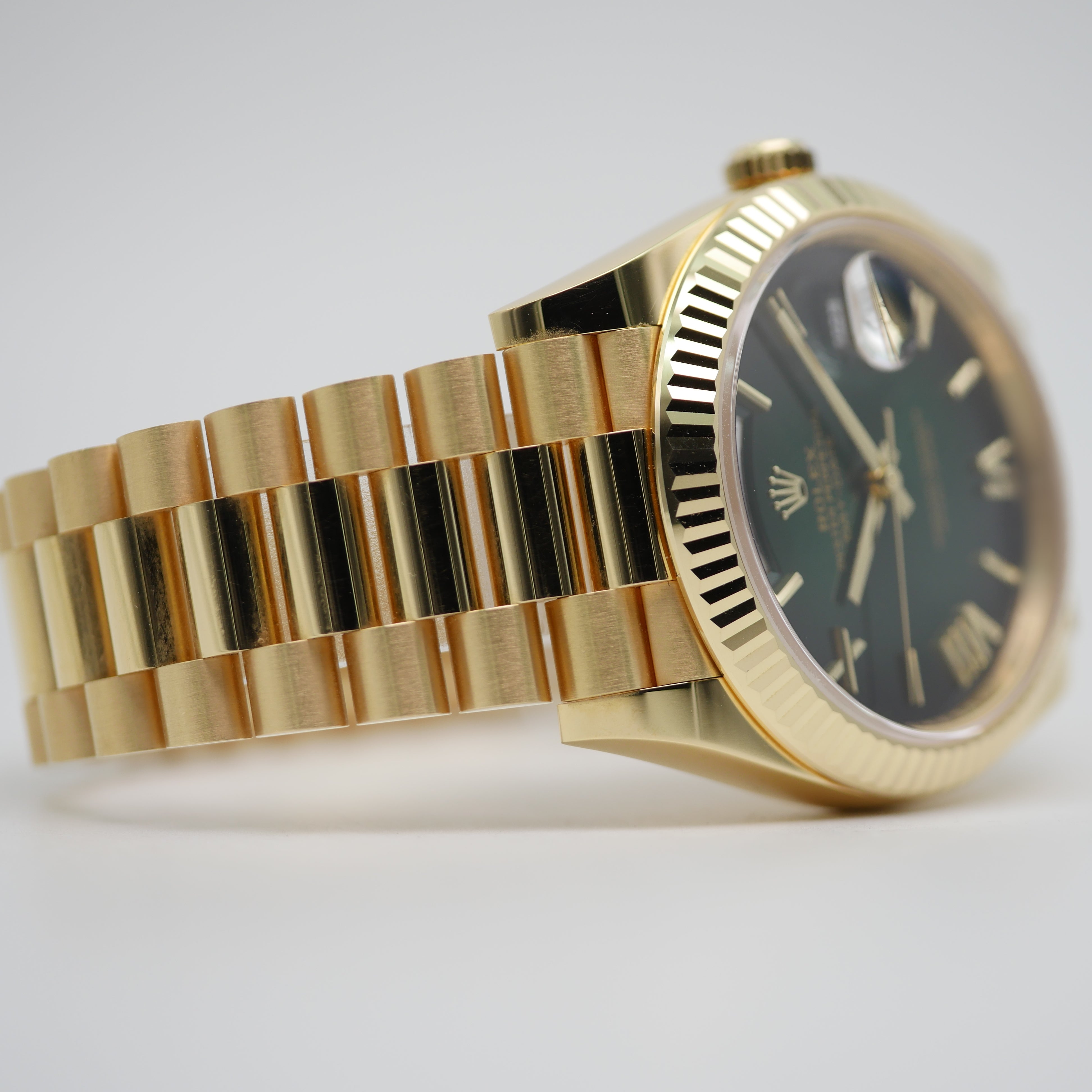 Rolex Day-Date 40 Yellow Gold 228238 - 2024