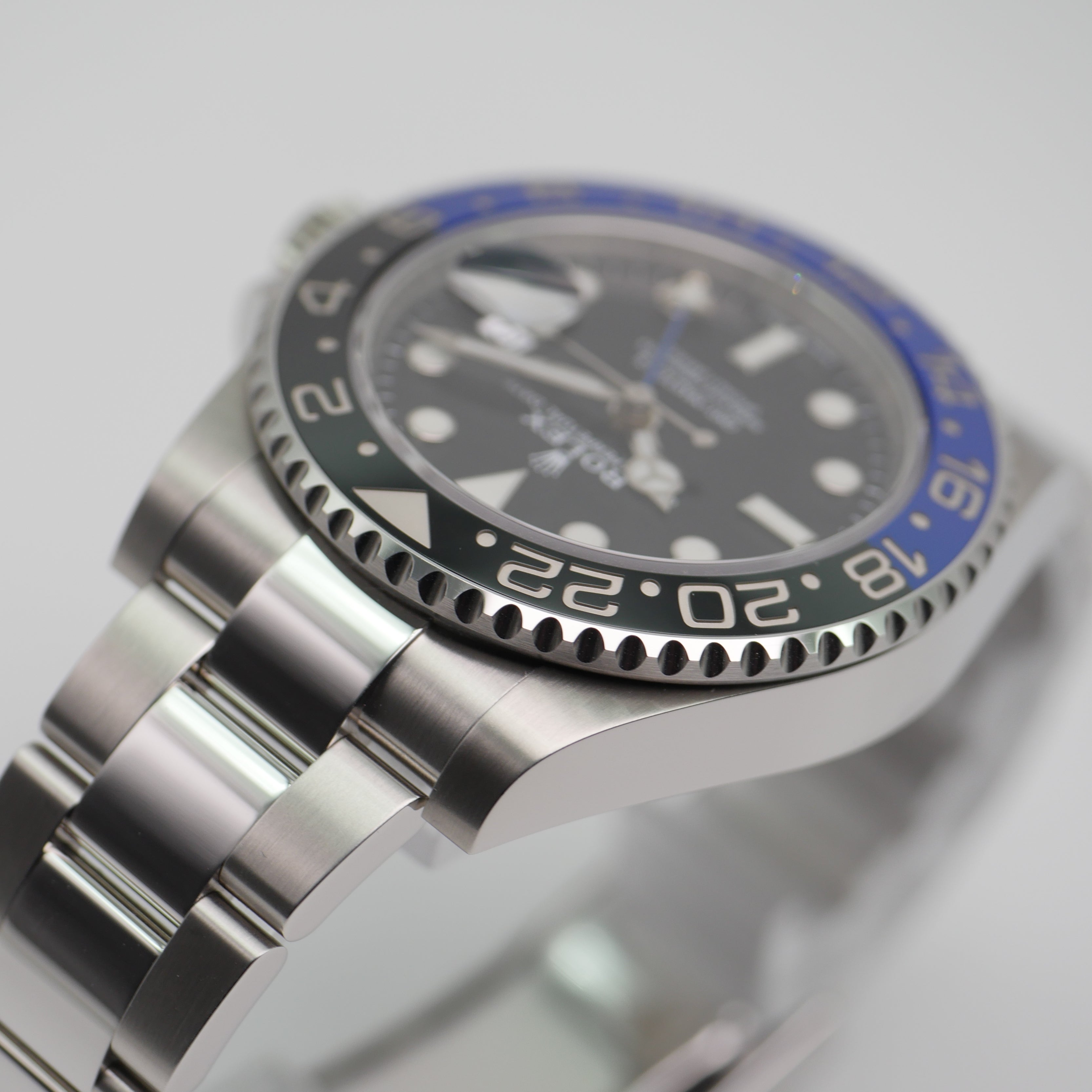 Rolex GMT-Master II Stahl 126710BLNR - 2022