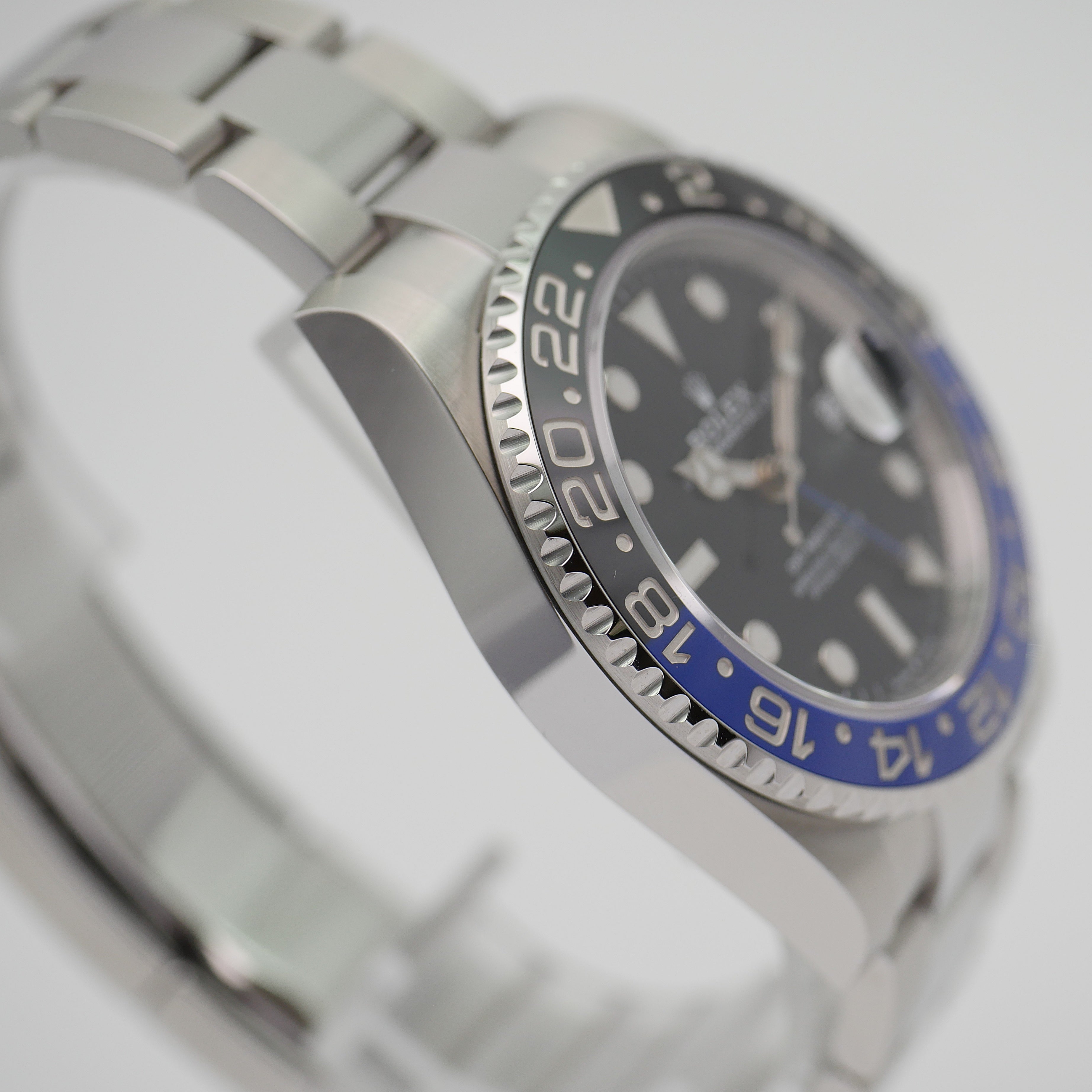 Rolex GMT-Master II Stahl 126710BLNR - 2023