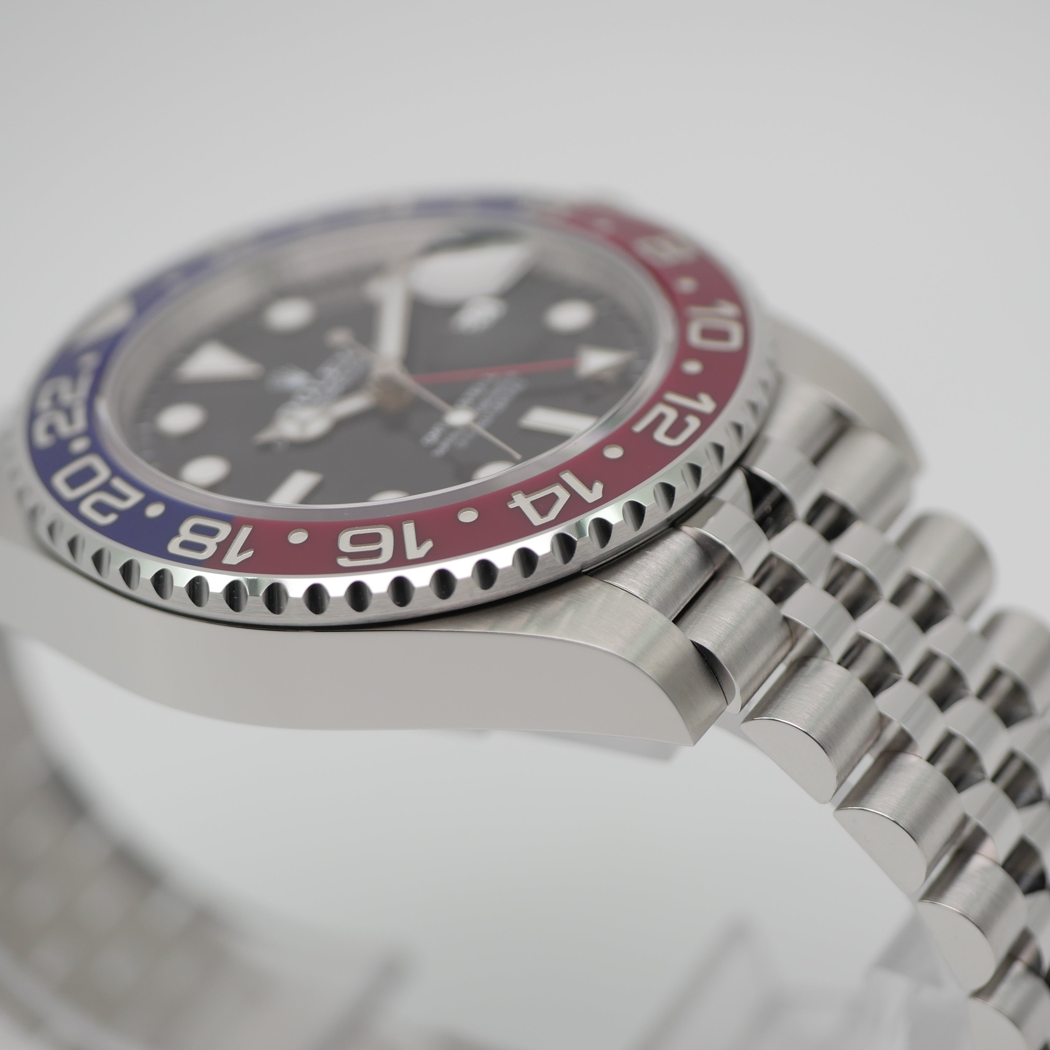 Rolex GMT-Master II Stahl 126710BLRO - 2018 Rolex New Service 2024