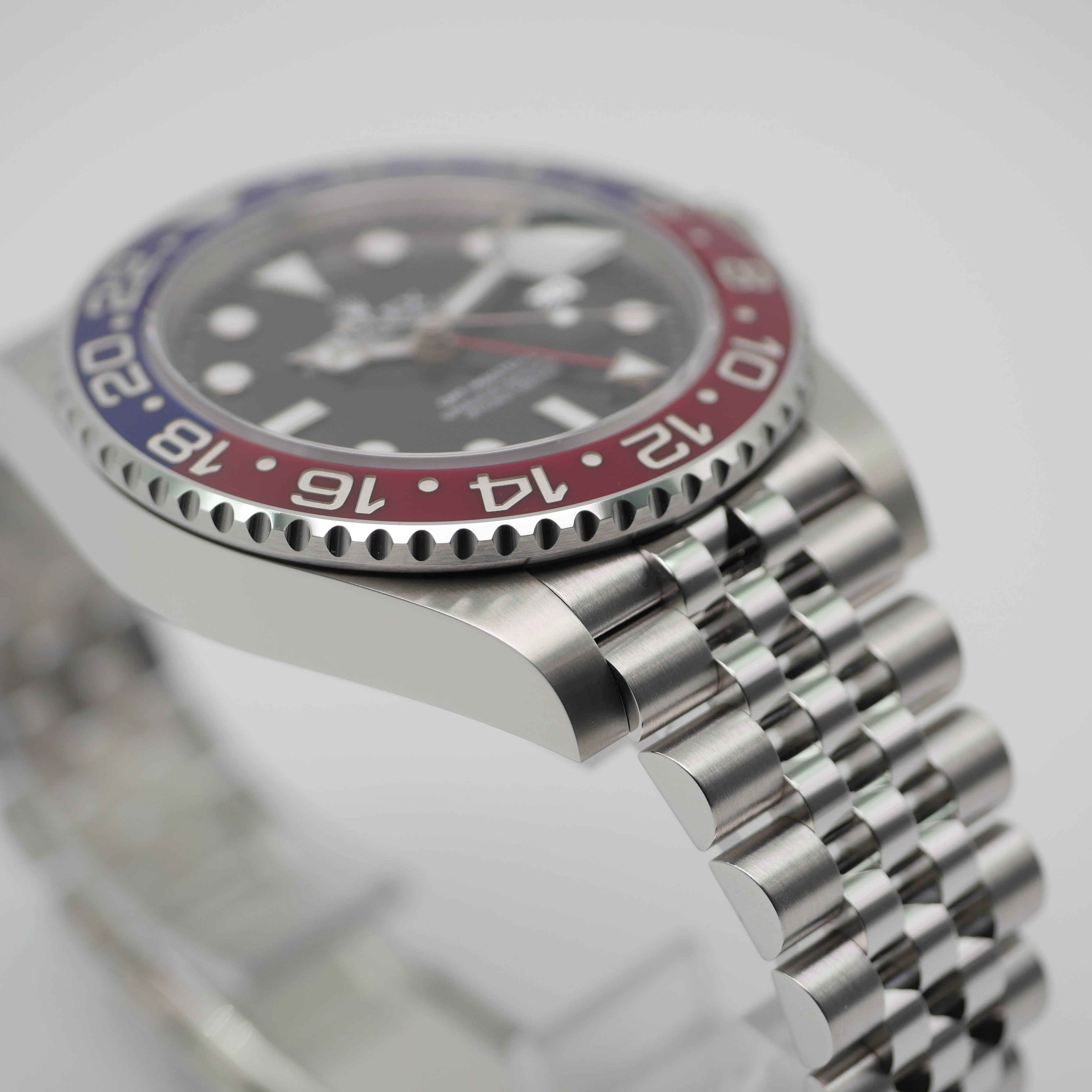 Rolex GMT-Master II Stahl 126710BLRO - 2018 Rolex New Service 2024