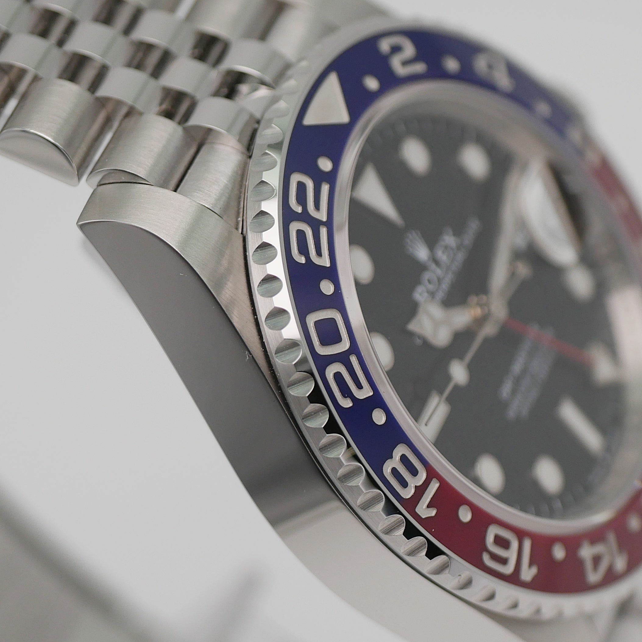 Rolex GMT-Master II Stahl 126710BLRO - 2020