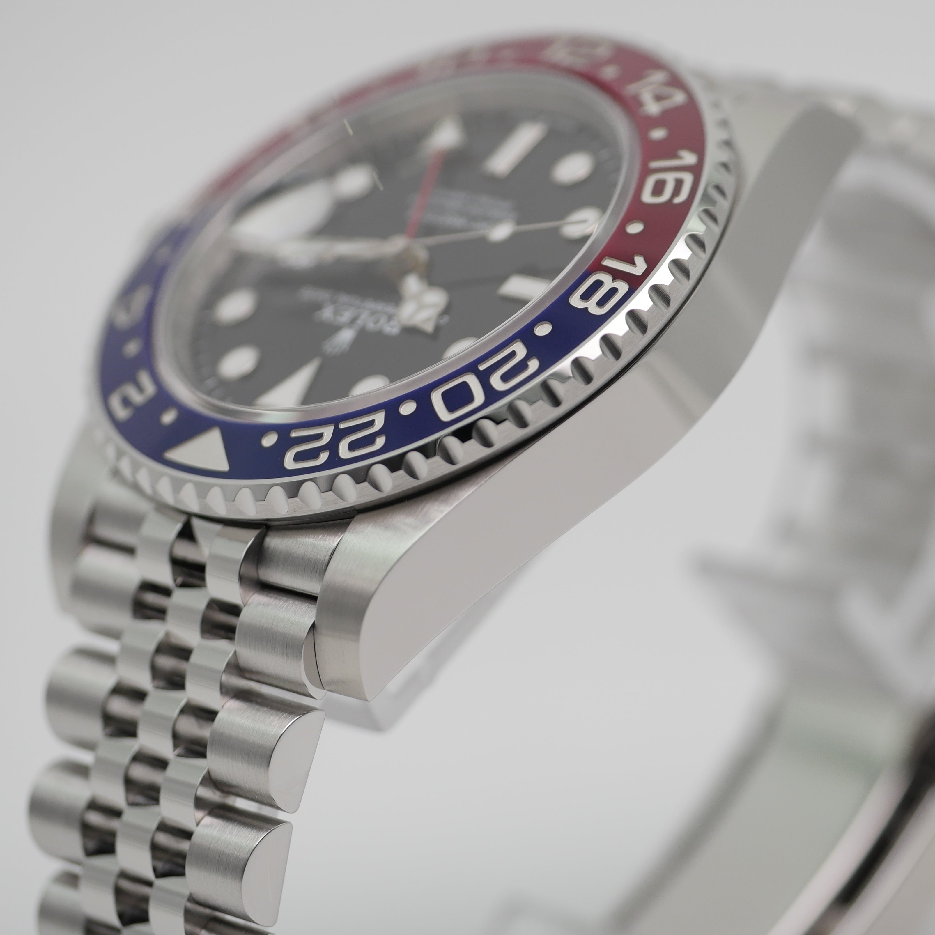 Rolex GMT-Master II Stahl 126710BLRO - 2019