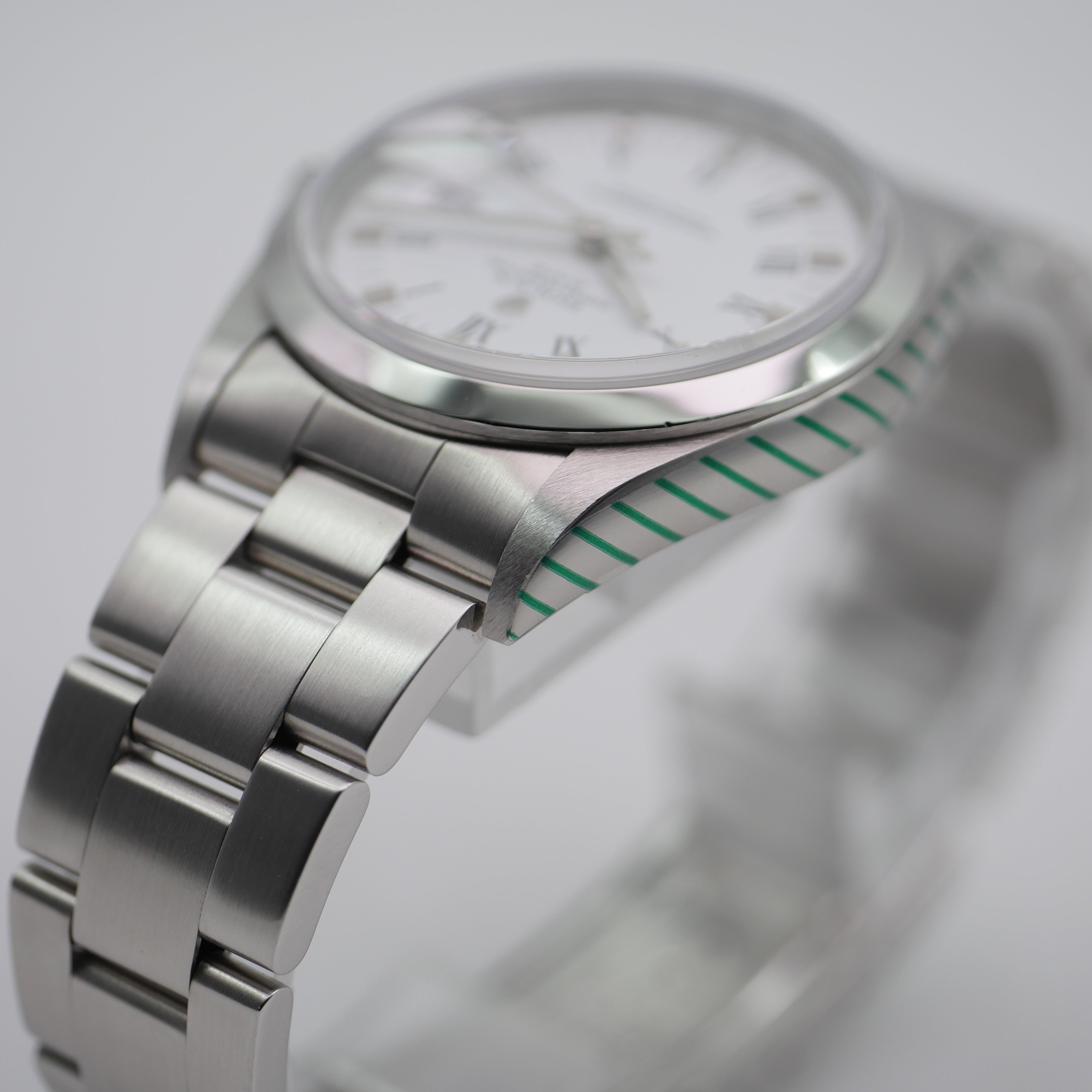 Rolex Oyster Perpetual Date 34mm Steel 15200 - 2002