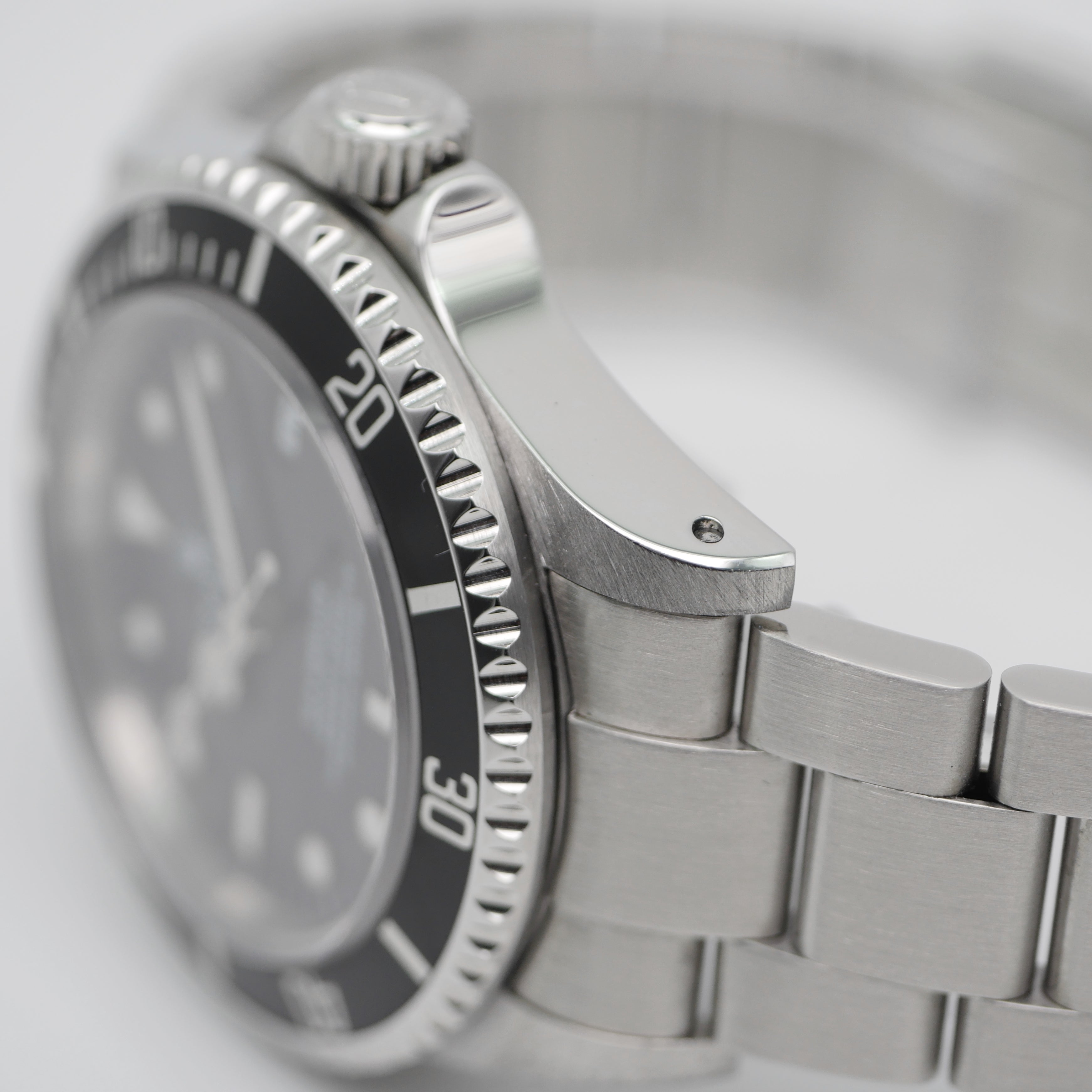 Rolex Sea-Dweller 4000 Stahl 16600 - 2002