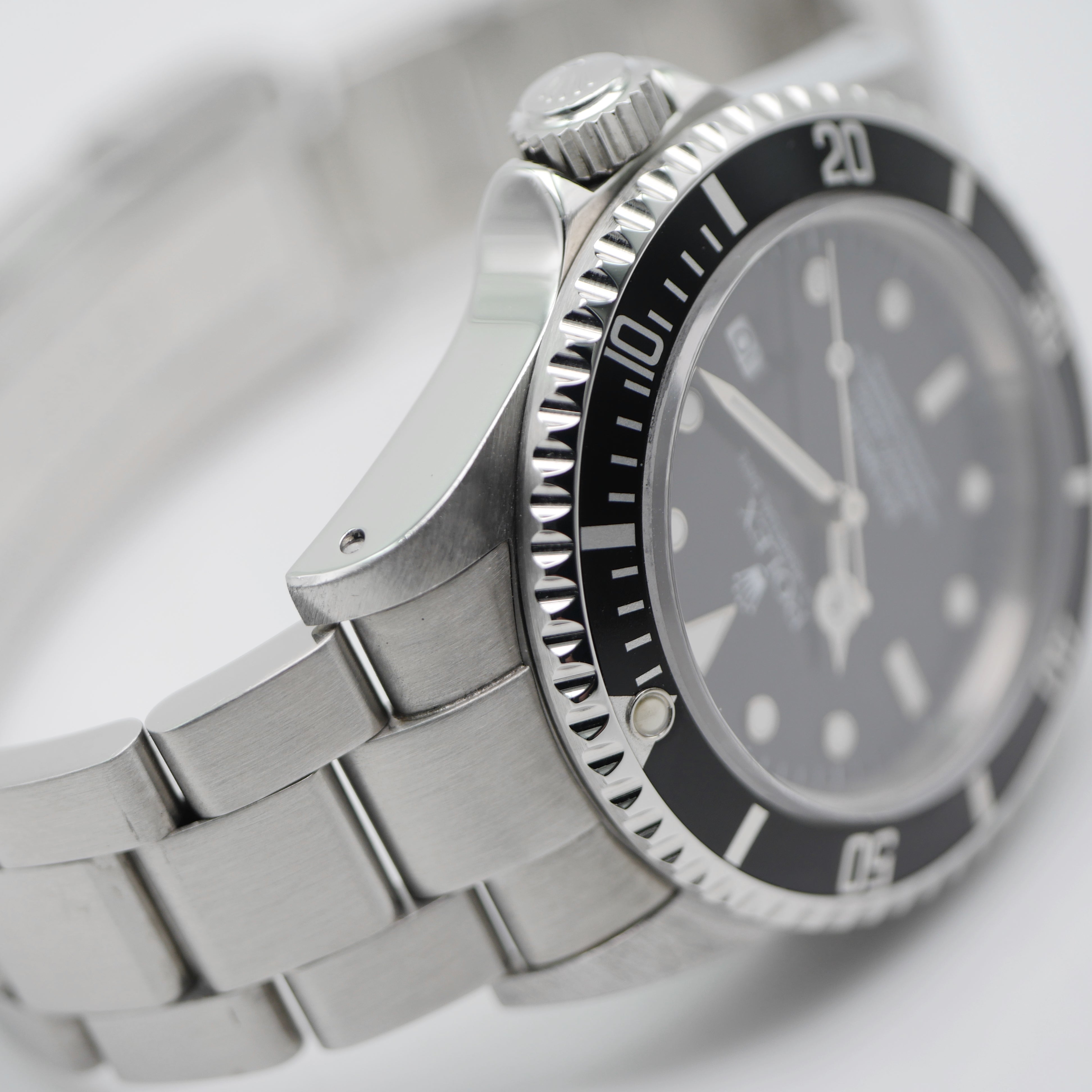 Rolex Sea-Dweller 4000 Stahl 16600 - 2002