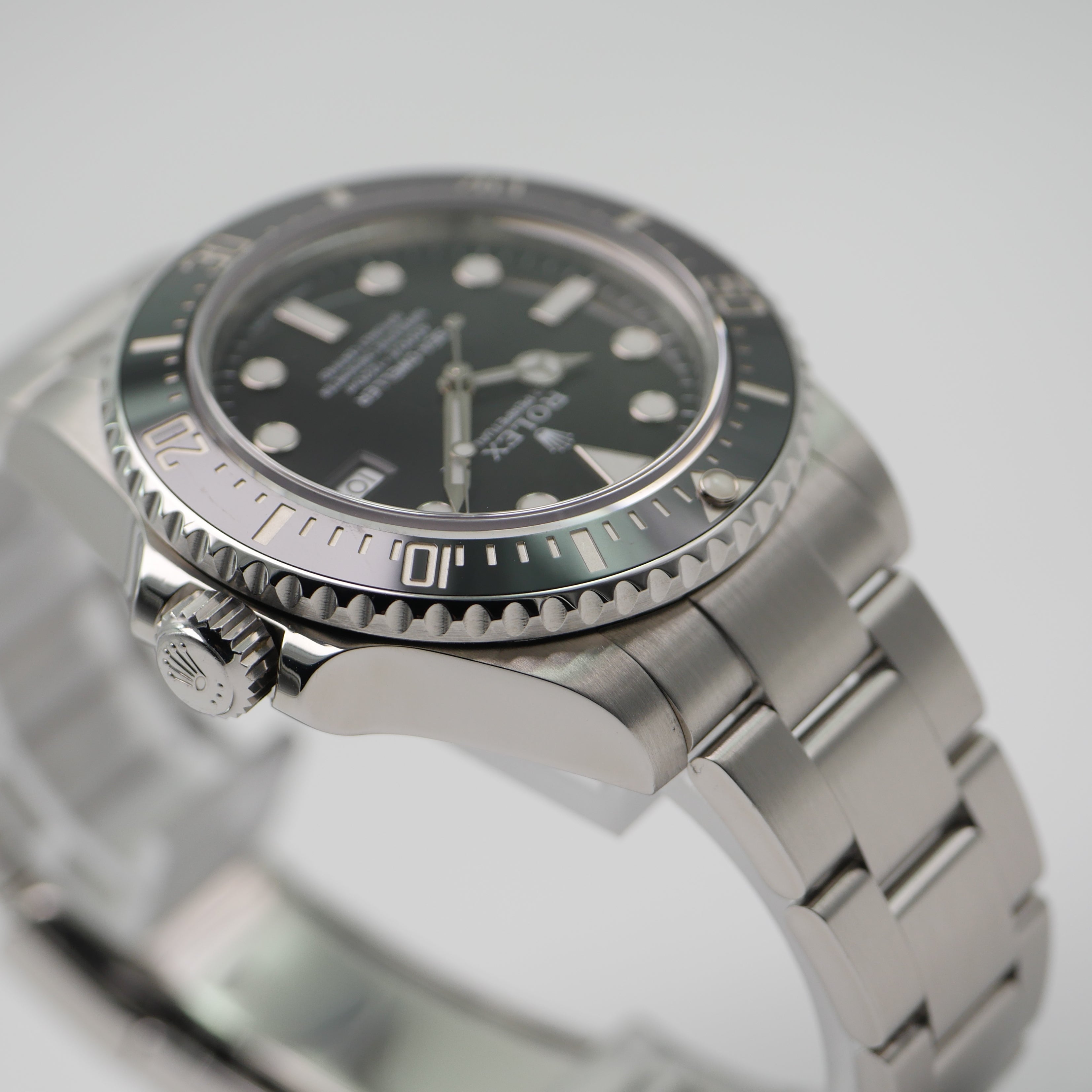 Rolex Sea-Dweller 4000 Stahl 116600 - 2016