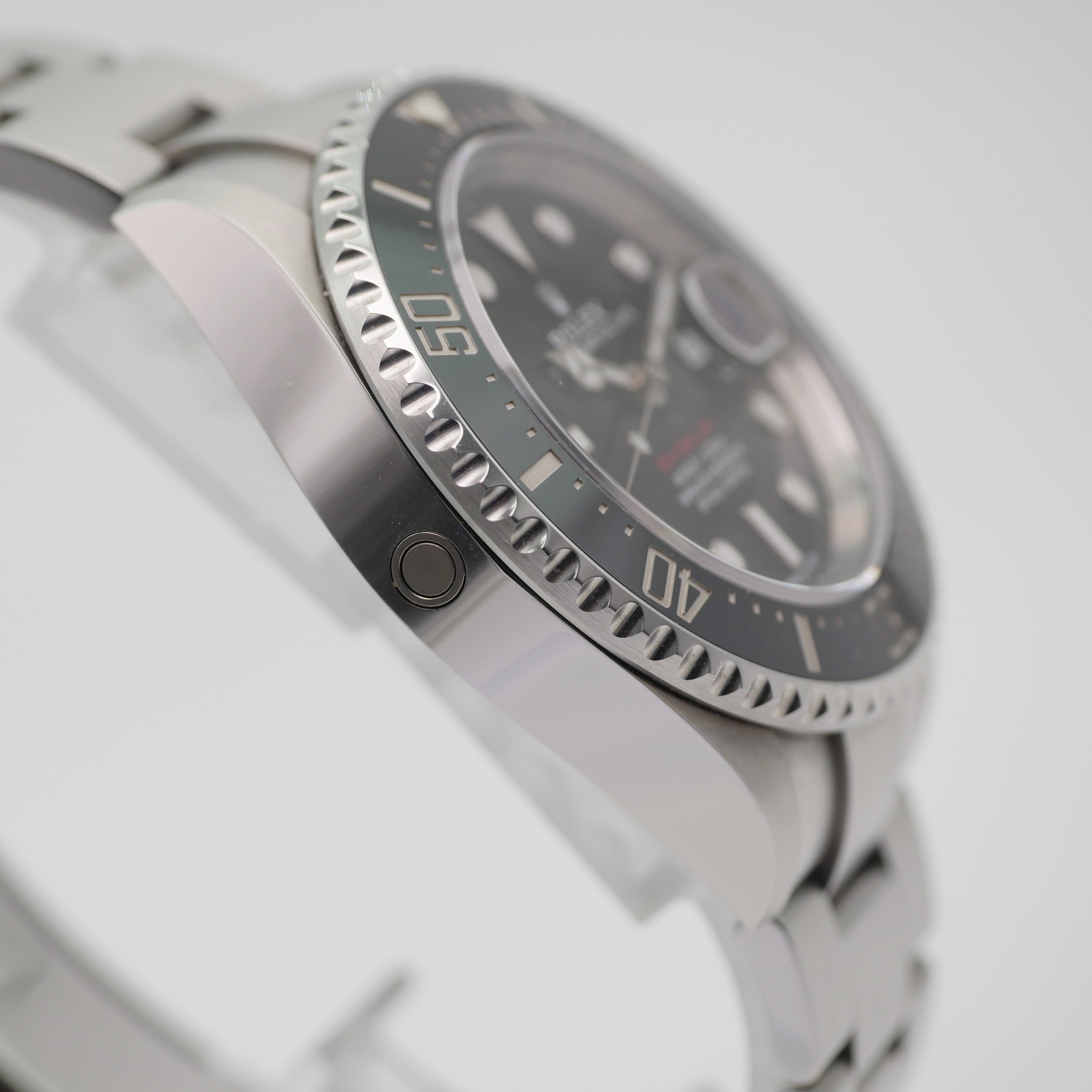 Rolex Sea-Dweller Steel 126600 - 2022