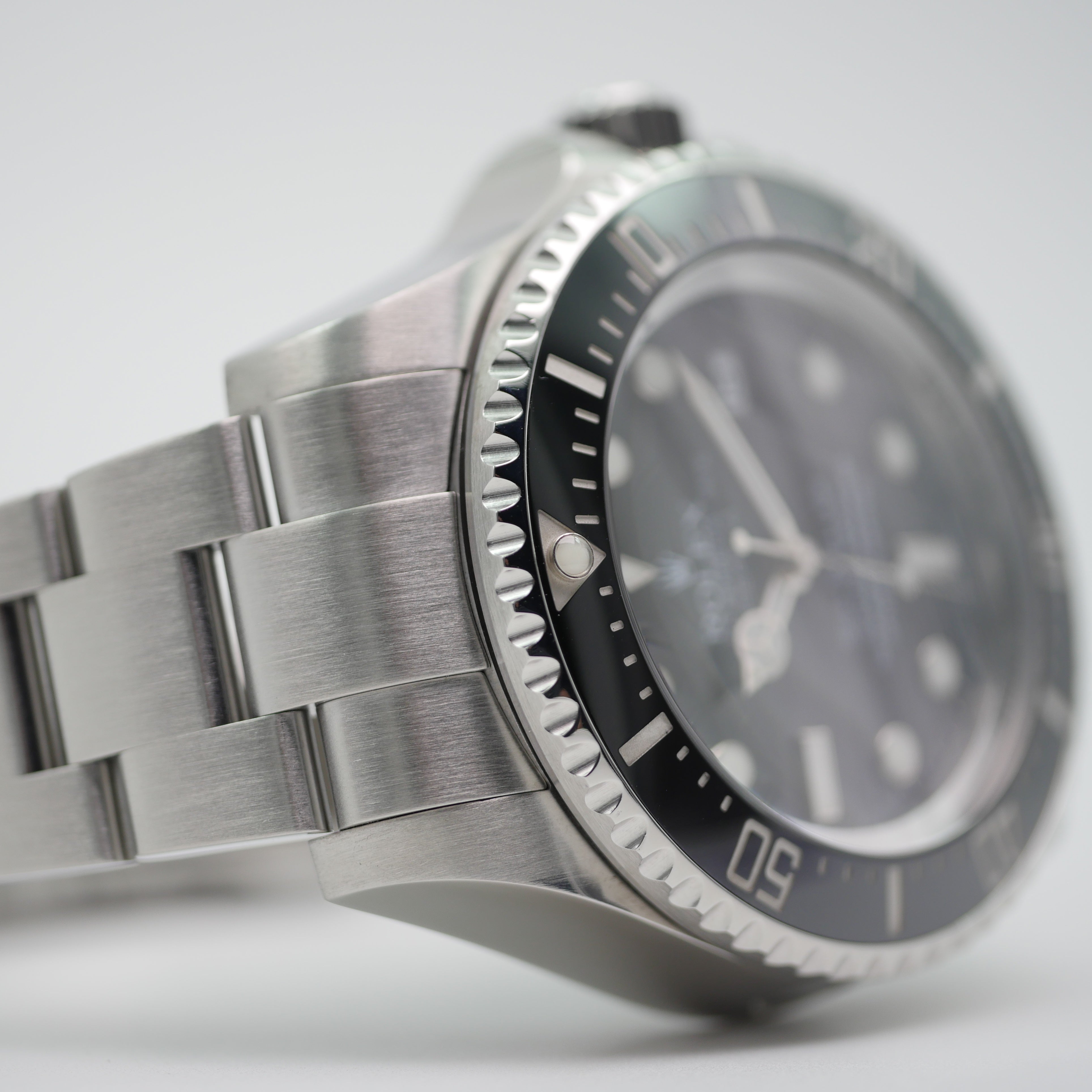 Rolex Sea-Dweller Deepsea Stahl 116660 - 2012