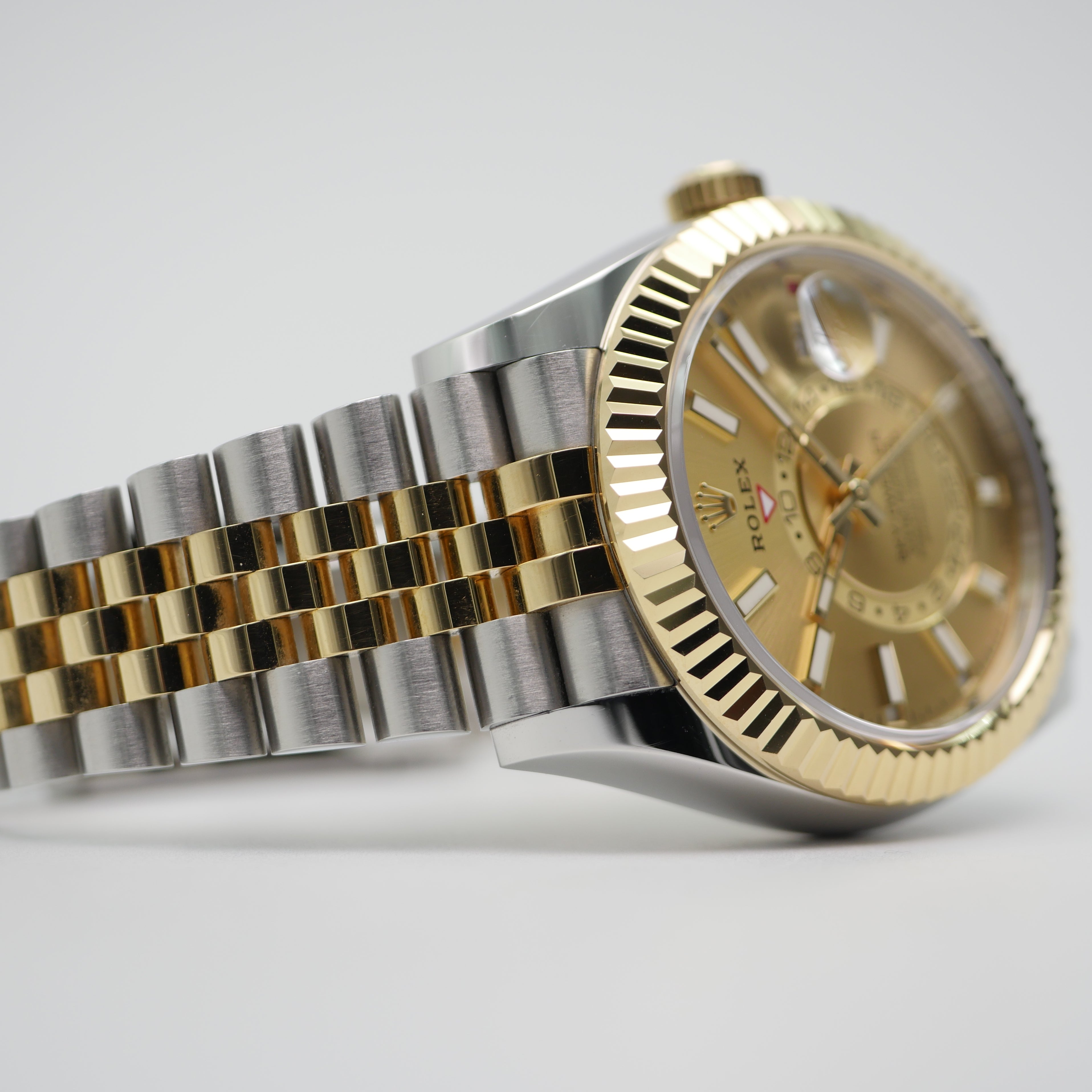 Rolex Sky-Dweller Stahl / Gelbgold 326933 - 2023