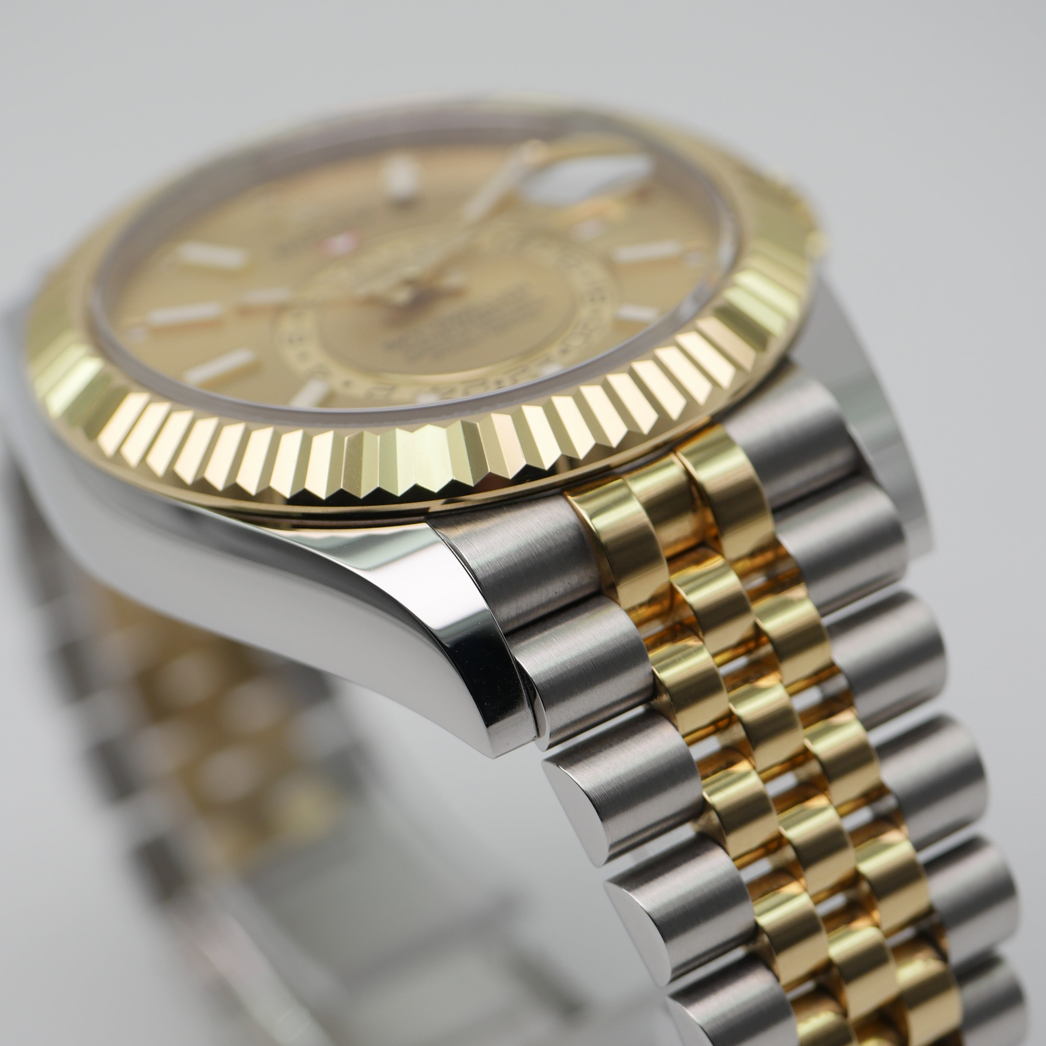 Rolex Sky-Dweller Stahl / Gelbgold 326933 - 2023