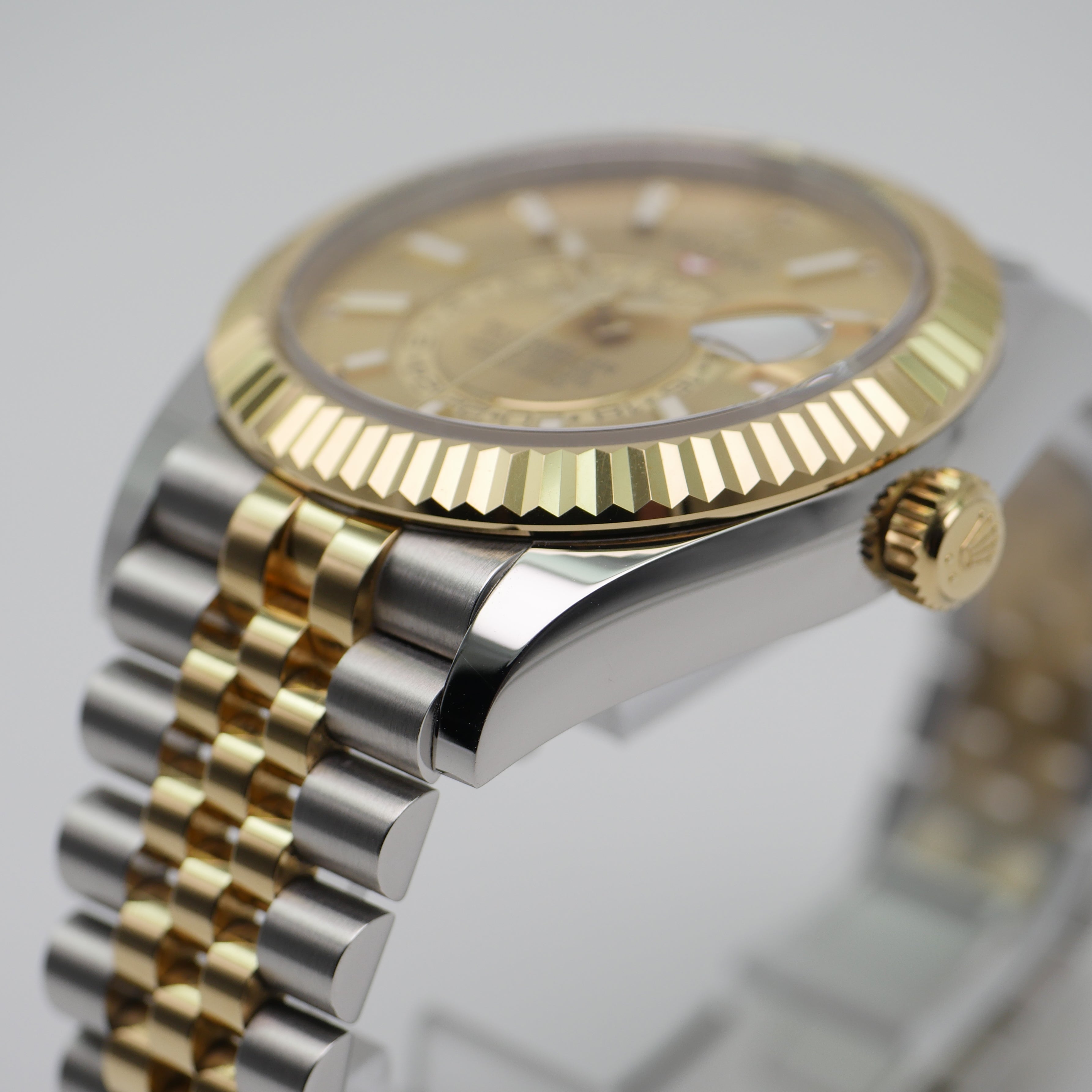 Rolex Sky-Dweller Stahl / Gelbgold 326933 - 2023