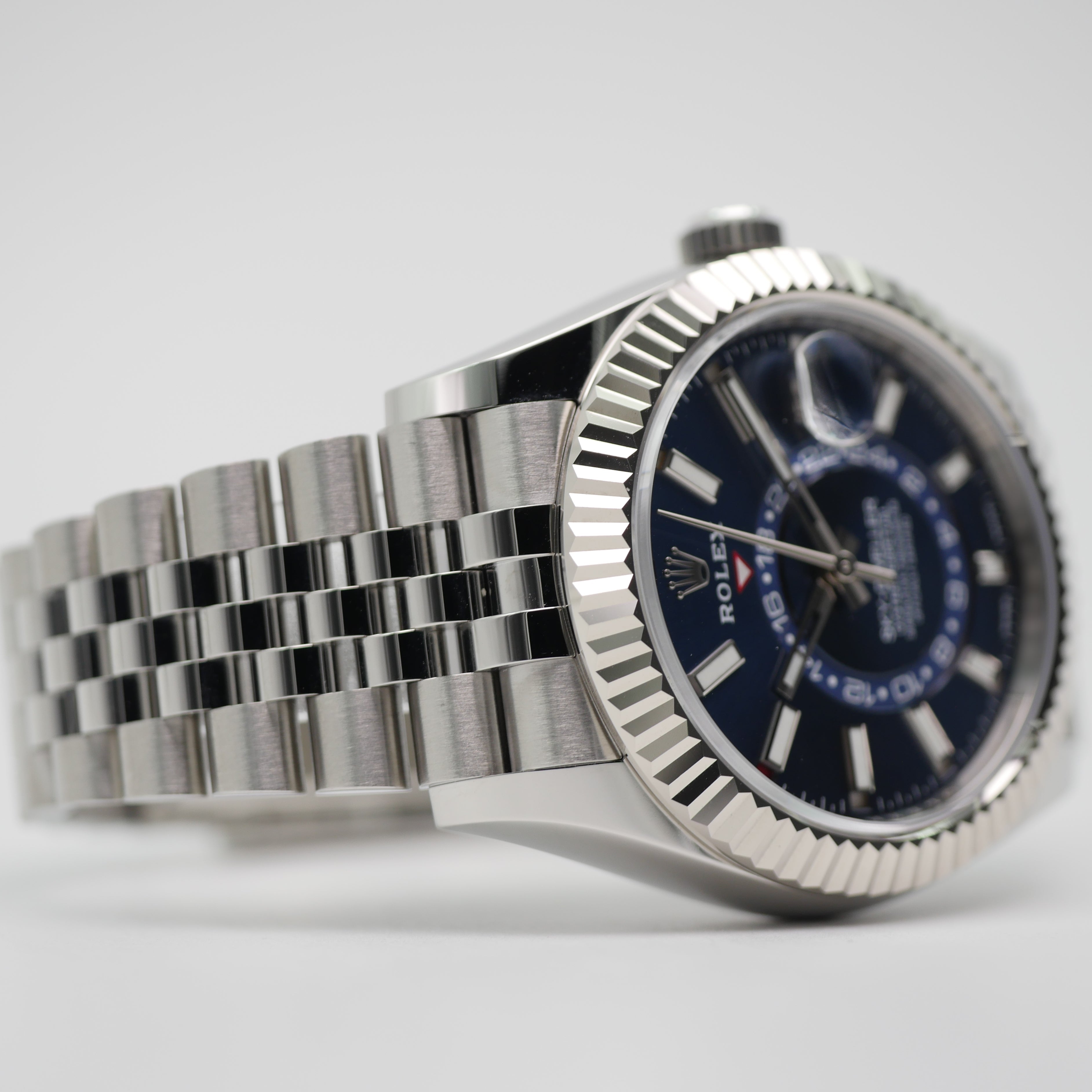 Rolex Sky-Dweller Steel 326934 - 2023