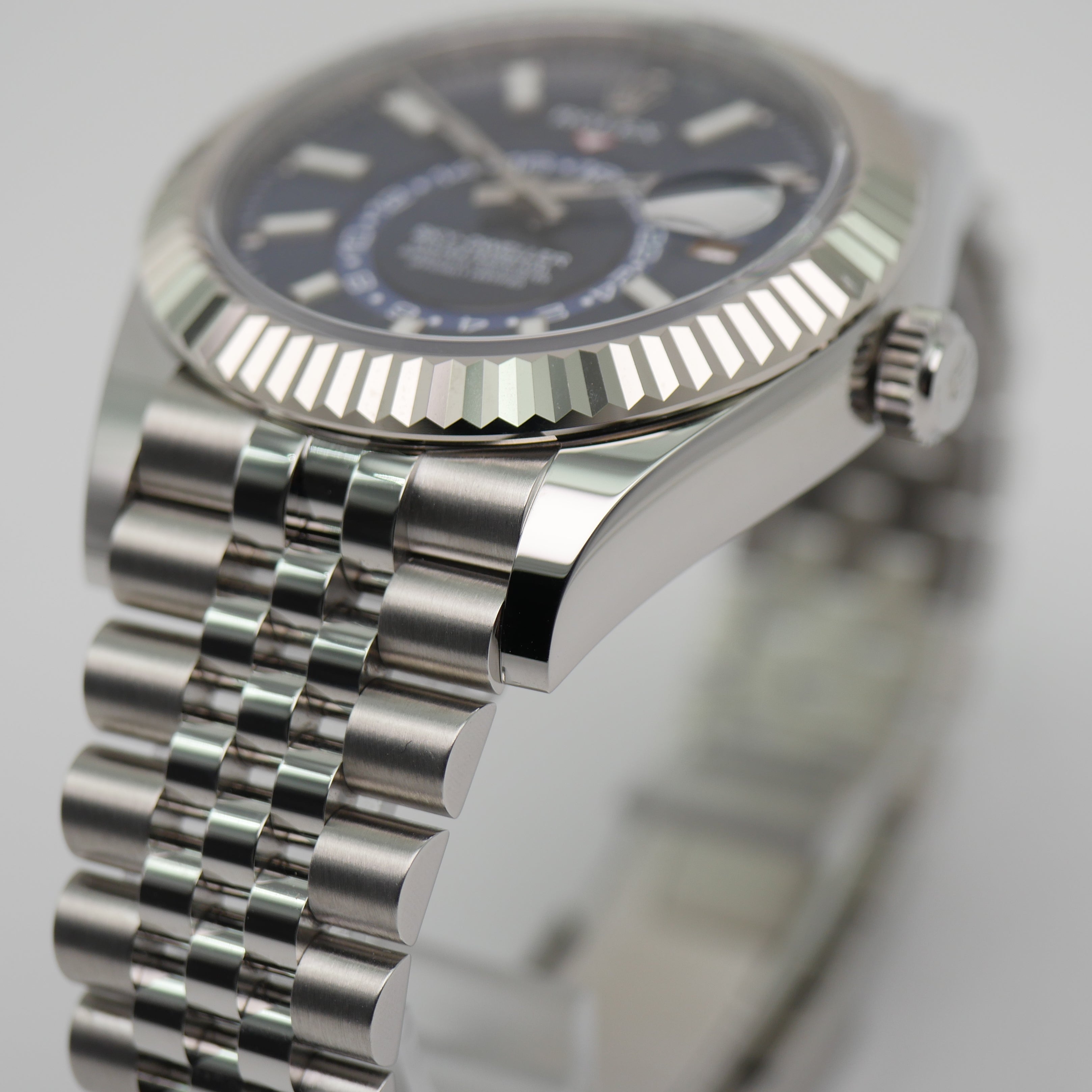 Rolex Sky-Dweller Steel 326934 - 2023